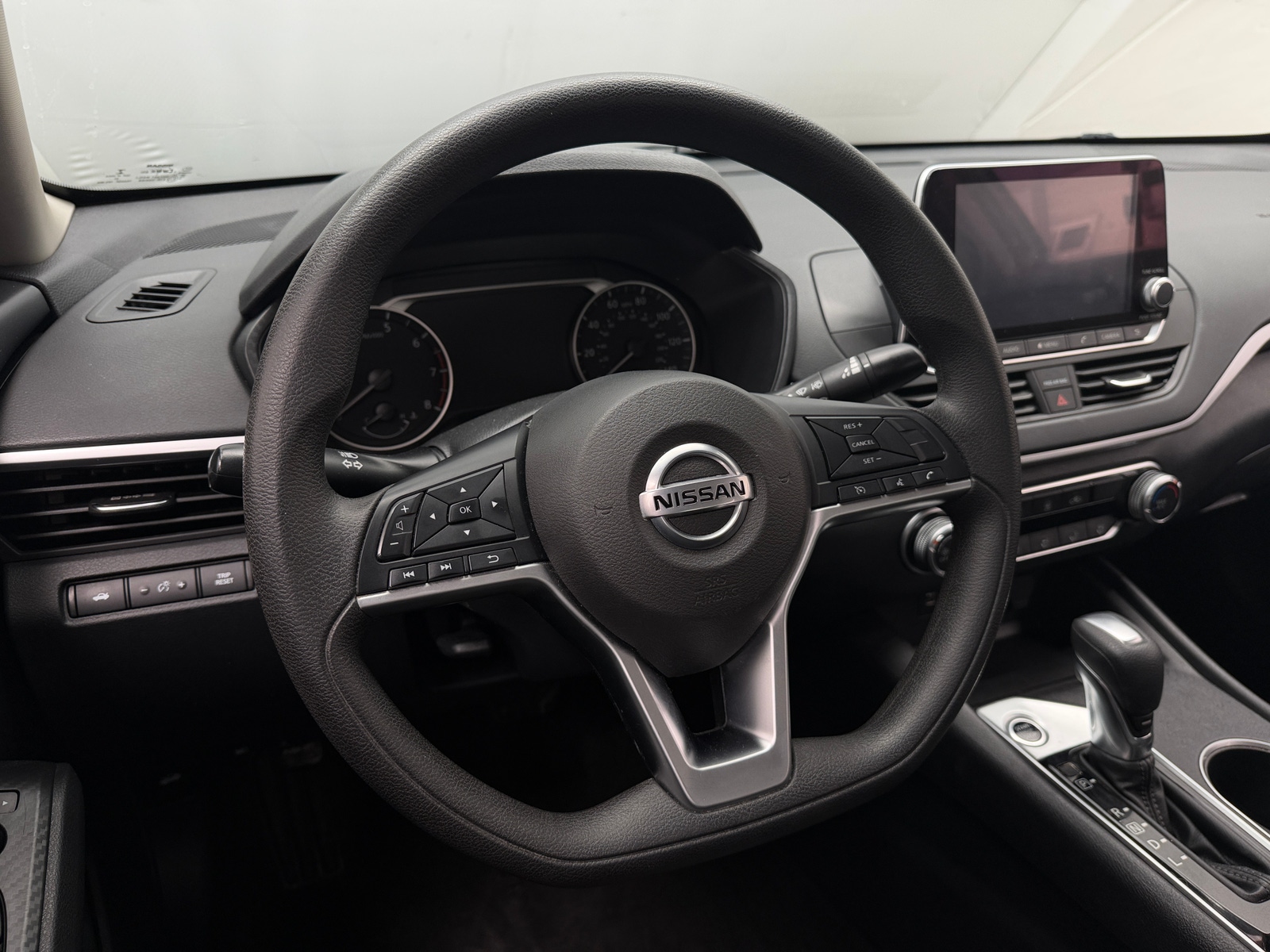 Thumbnail: 2022 Nissan Altima - 5
