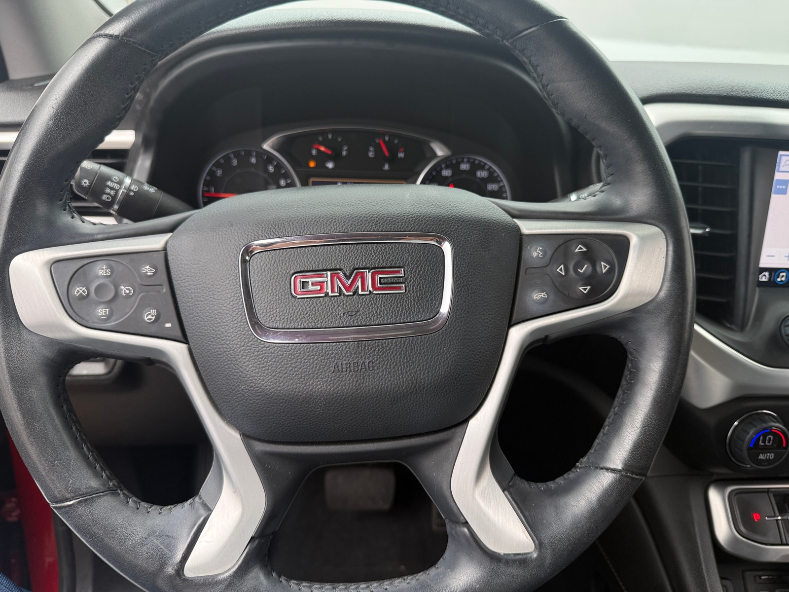 Thumbnail: 2021 GMC Acadia - 4