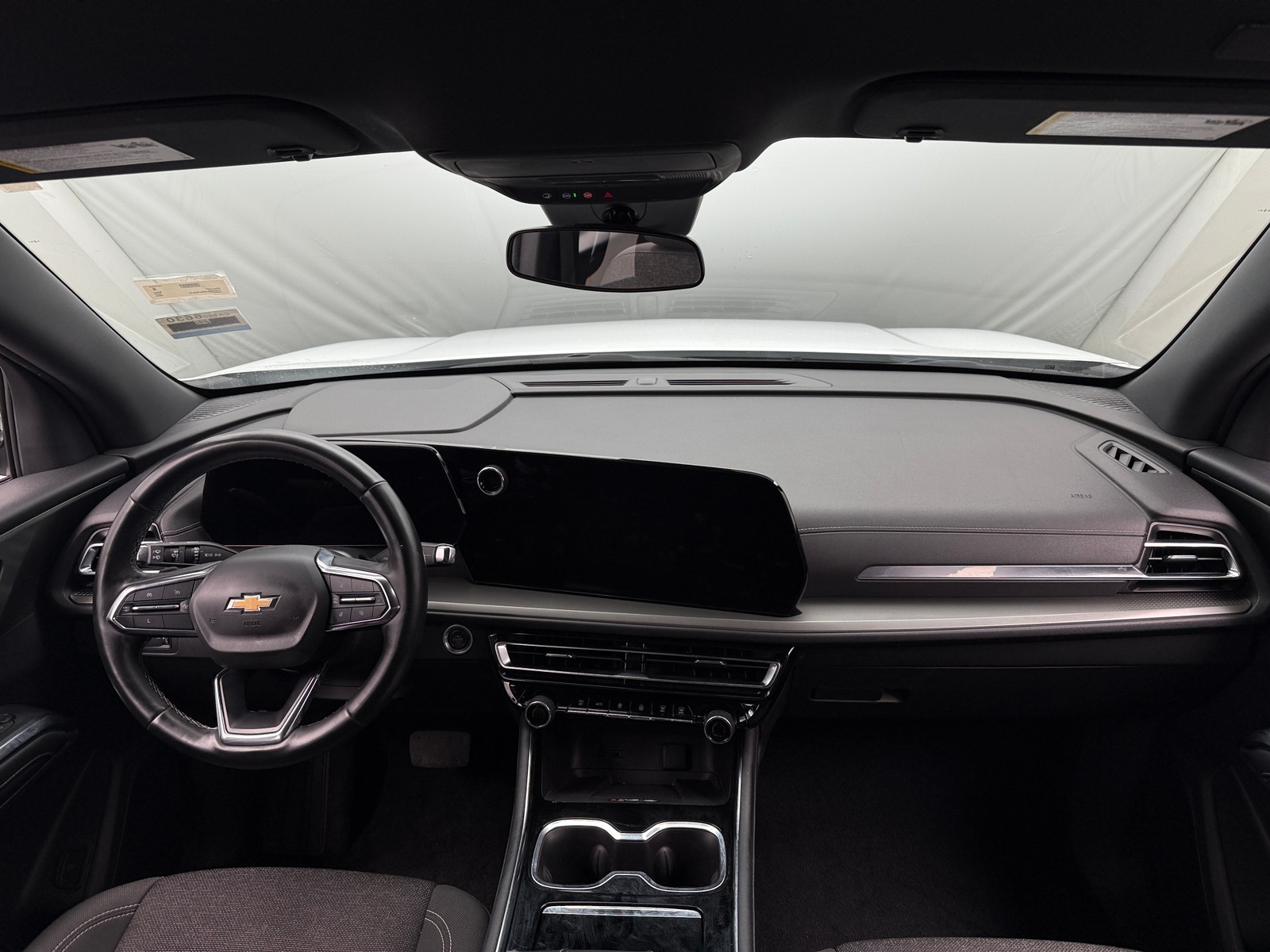 Thumbnail: 2024 Chevrolet Traverse - 3