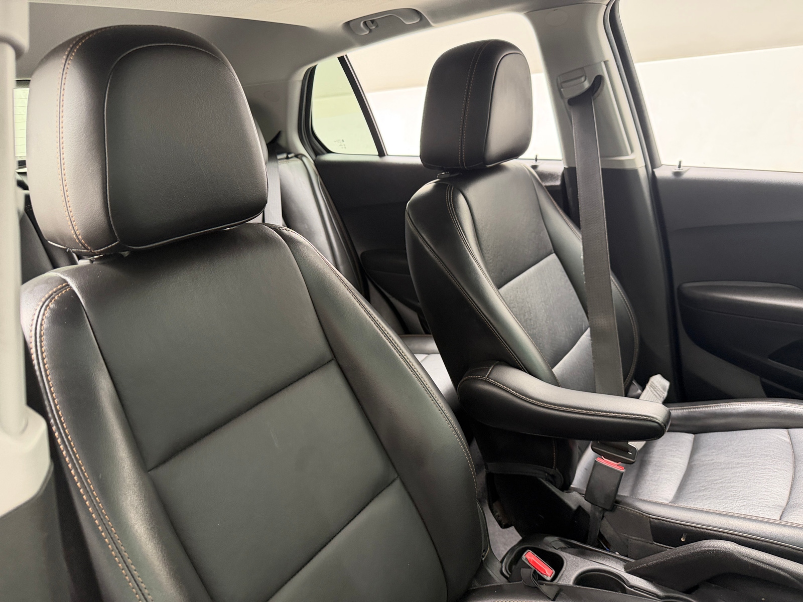 Thumbnail: 2019 Chevrolet Trax - 2