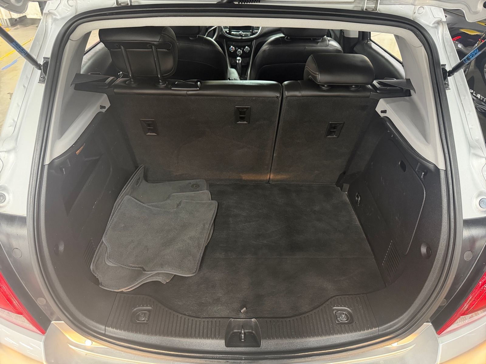 Thumbnail: 2019 Chevrolet Trax - 7