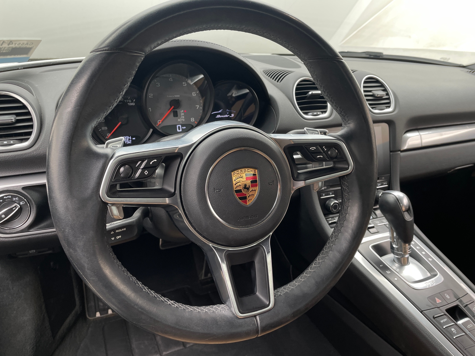 Thumbnail: 2018 Porsche 718 Boxster - 4