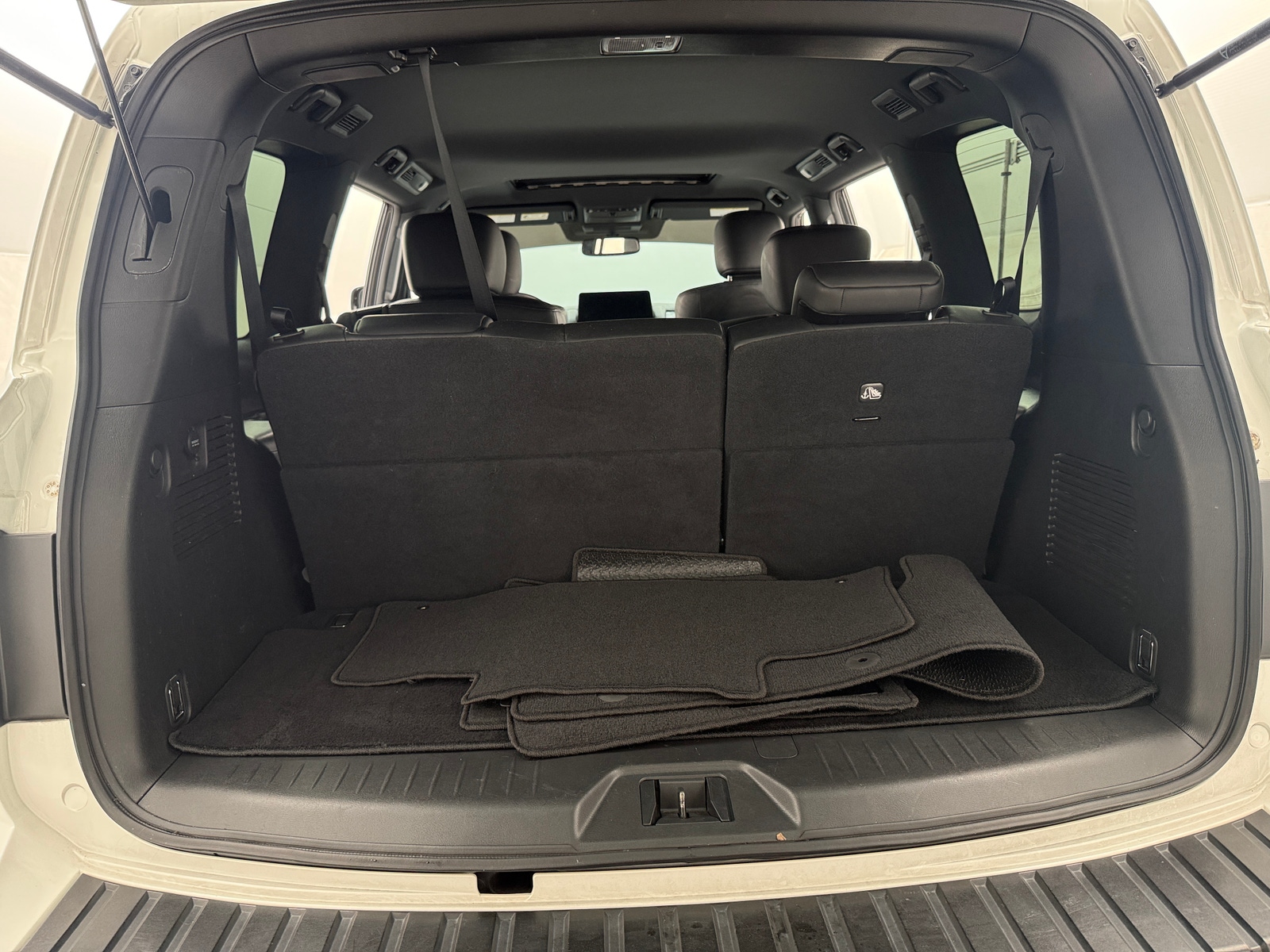 Thumbnail: 2023 Nissan Armada - 6