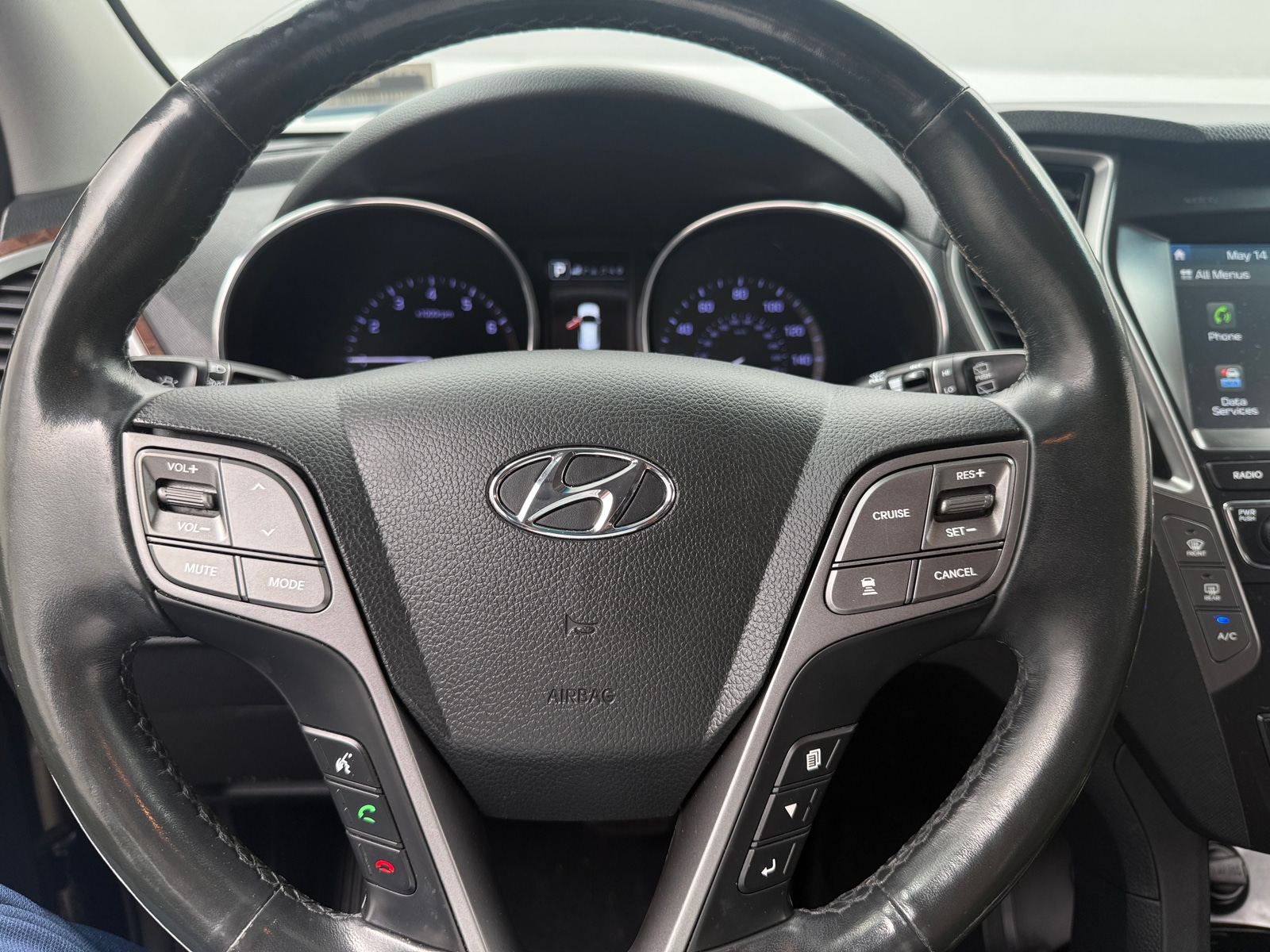 Thumbnail: 2019 Hyundai Santa Fe - 4