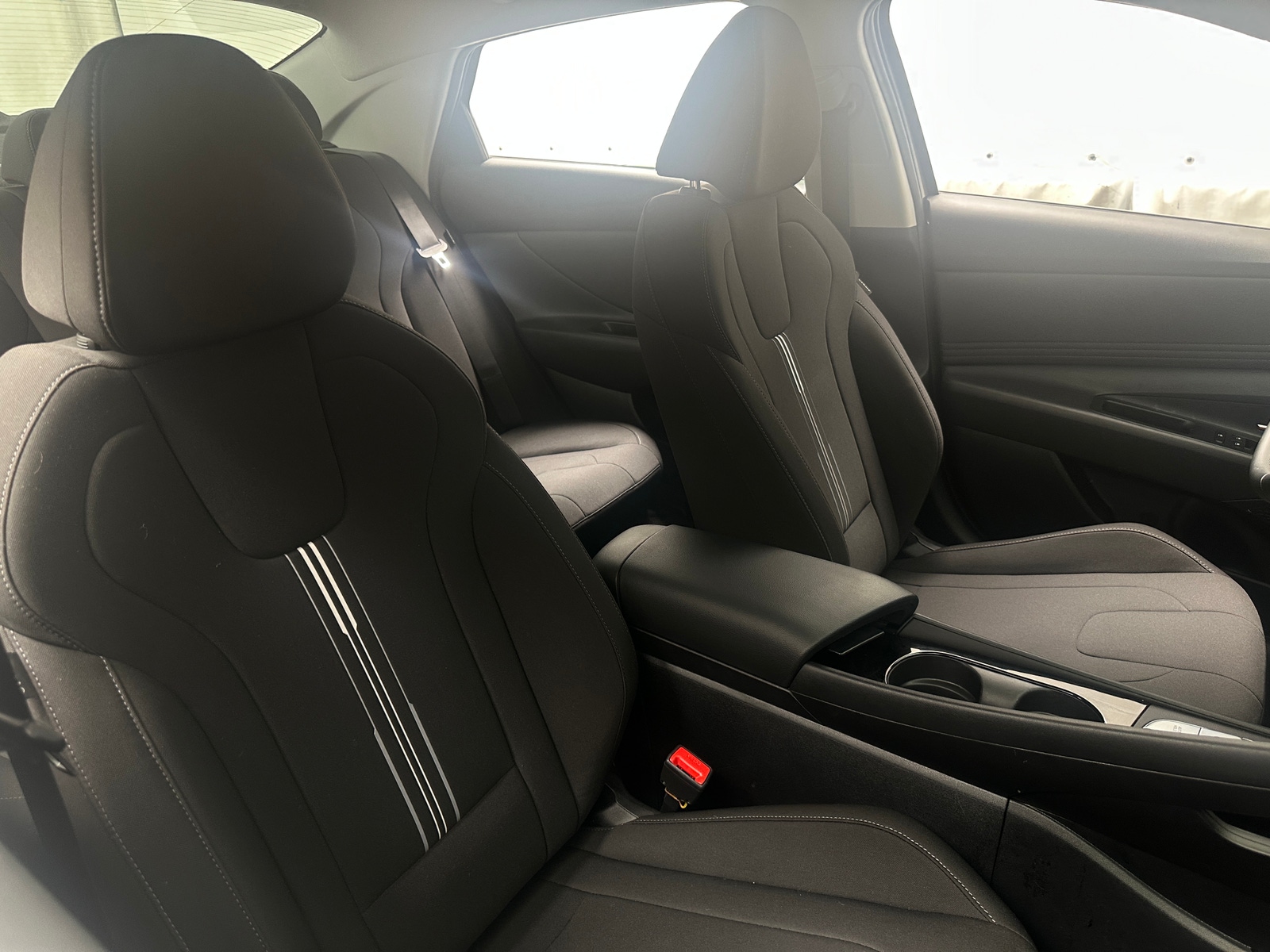 Thumbnail: 2024 Hyundai Elantra - 2