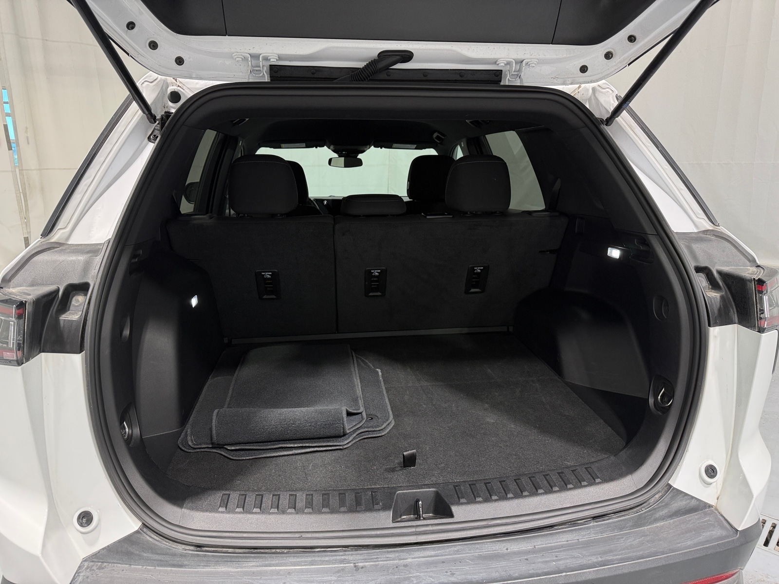 Thumbnail: 2025 Chevrolet Equinox - 7