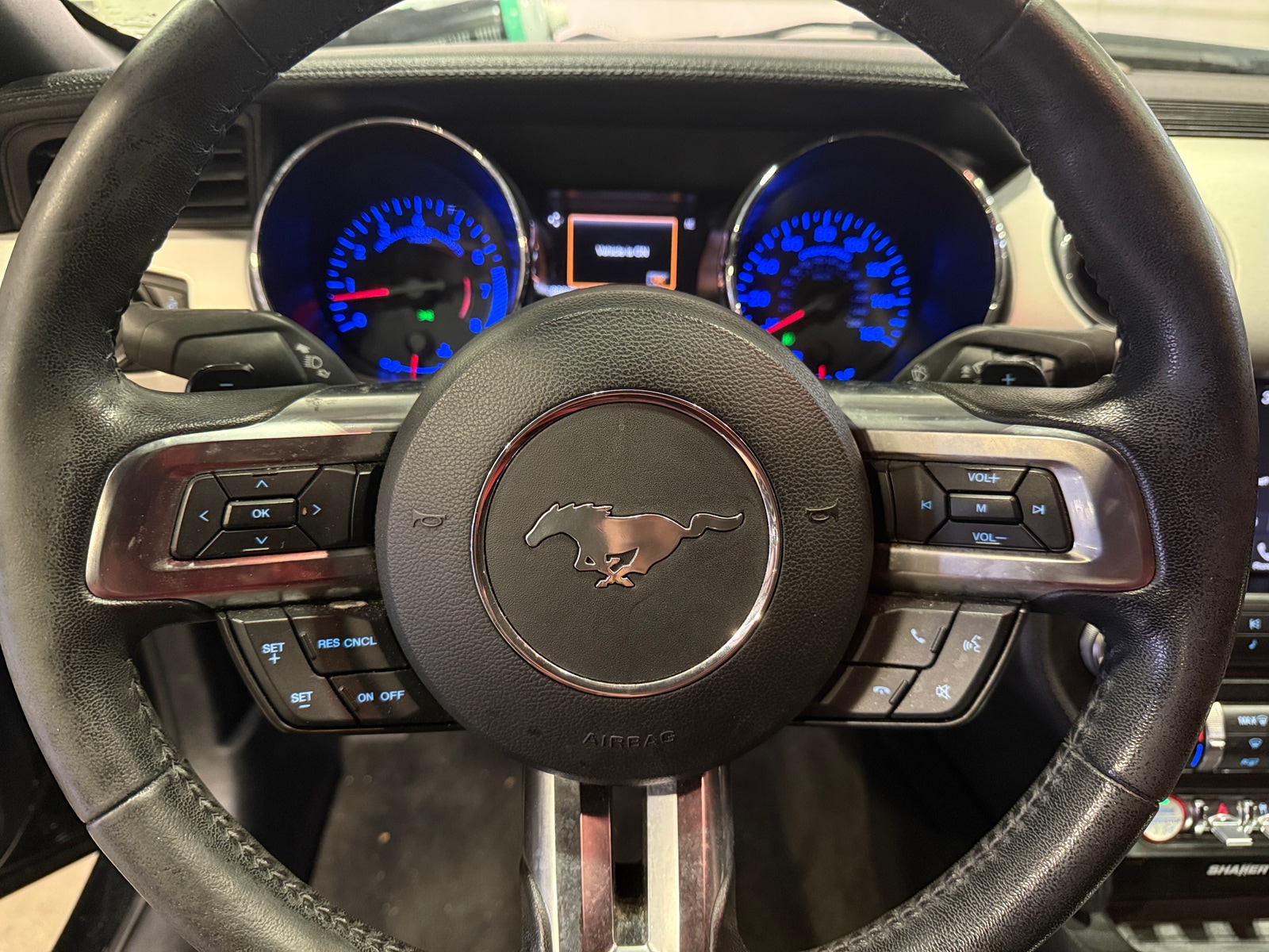Thumbnail: 2017 Ford Mustang - 4