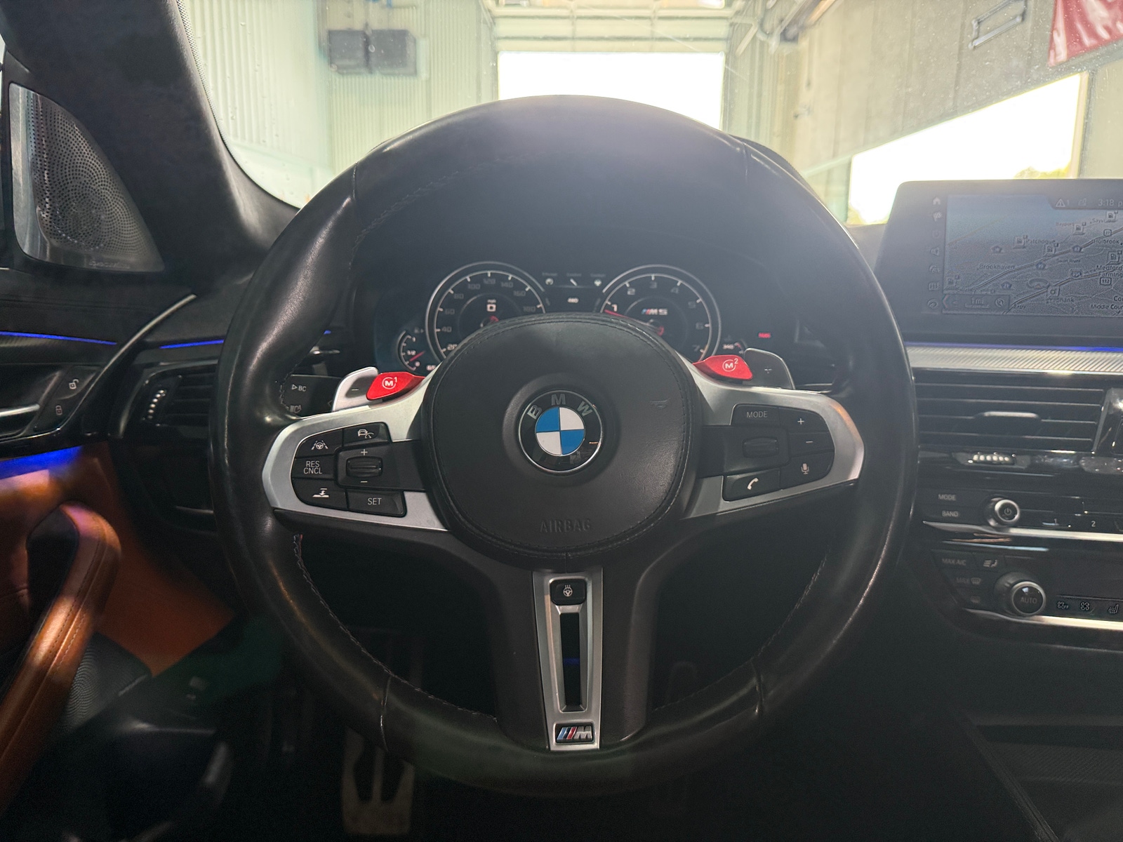 Thumbnail: 2018 BMW M5 - 4