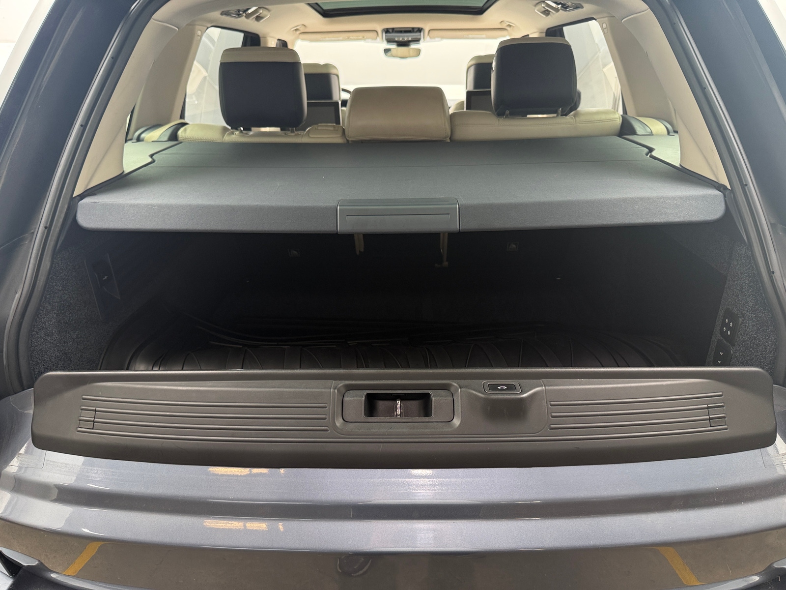 Thumbnail: 2019 Land Rover Range Rover - 6