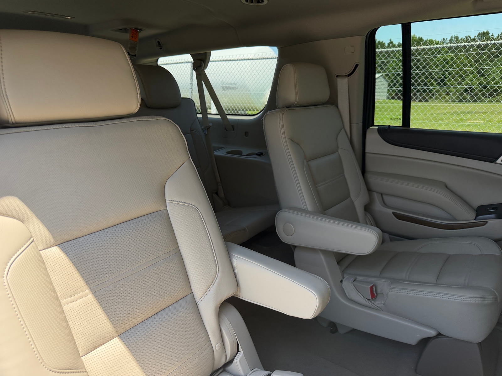 Thumbnail: 2019 GMC Yukon XL - 5