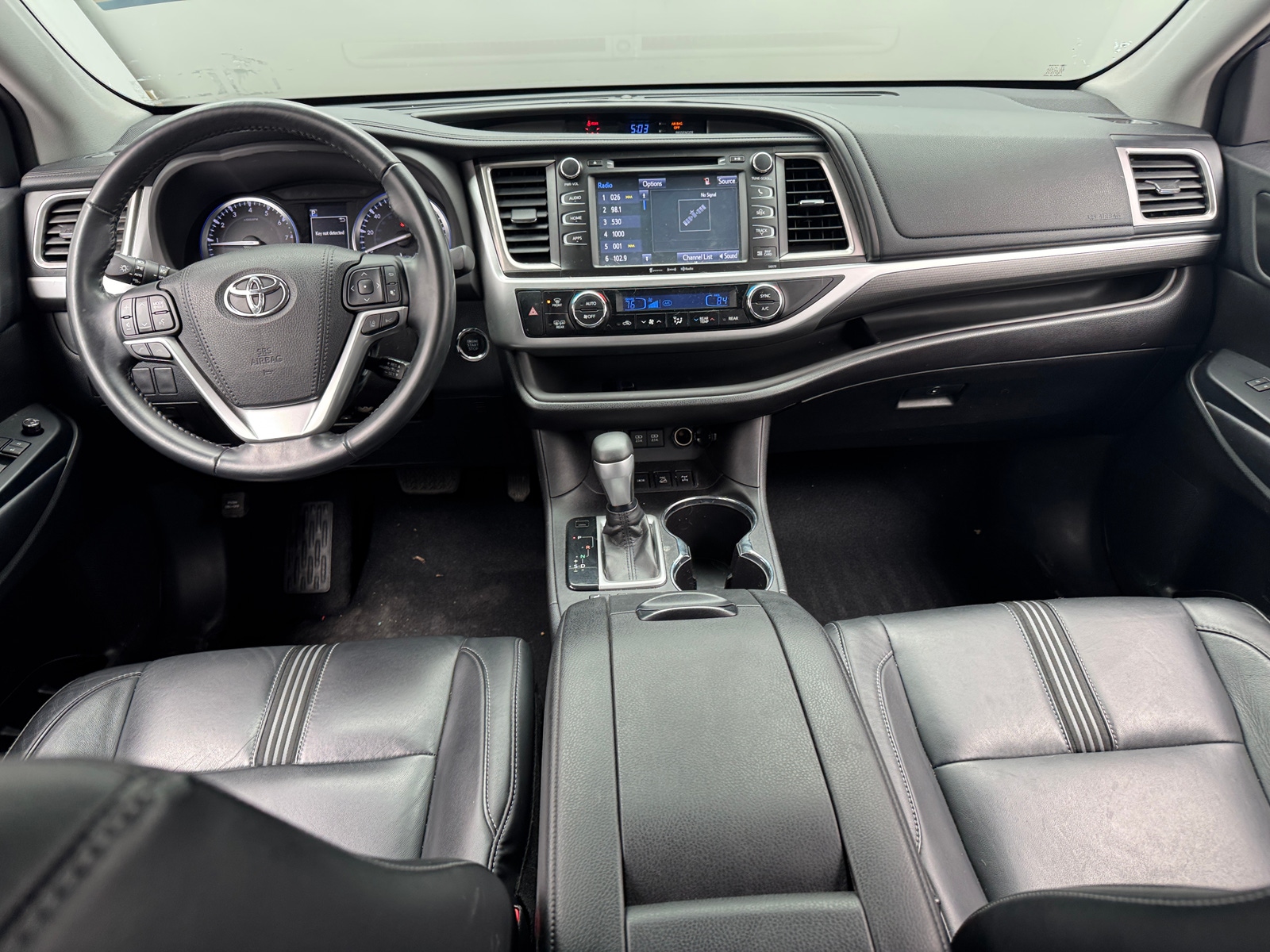 Thumbnail: 2018 Toyota Highlander - 2