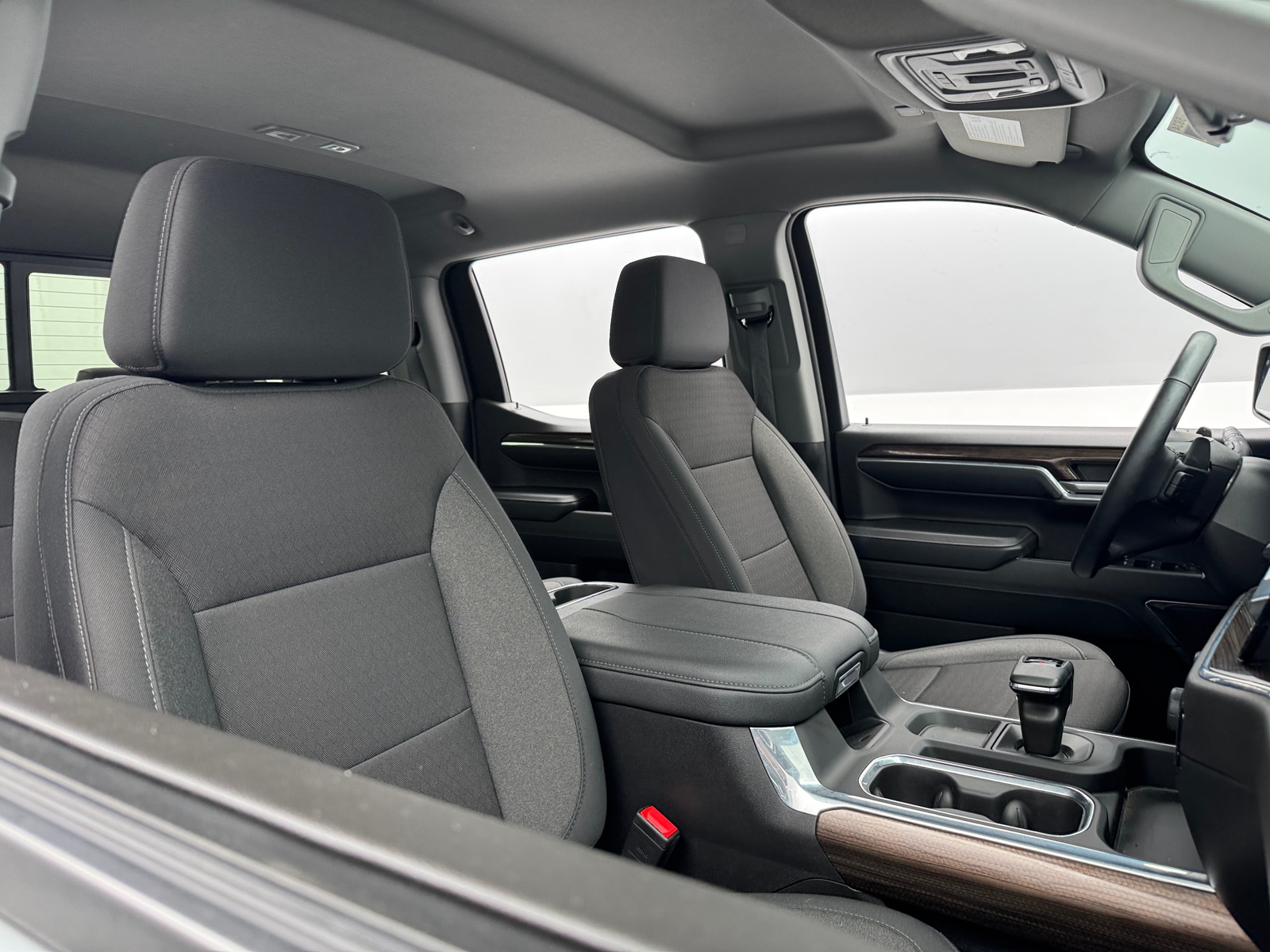 Thumbnail: 2024 Chevrolet Silverado 1500 - 2