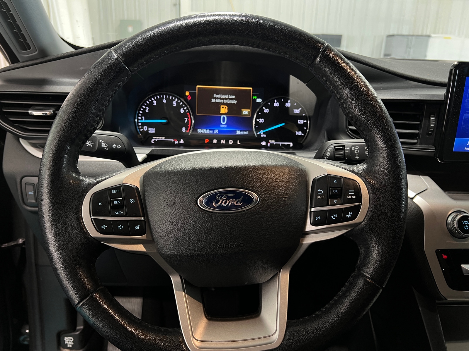 Thumbnail: 2022 Ford Explorer - 5