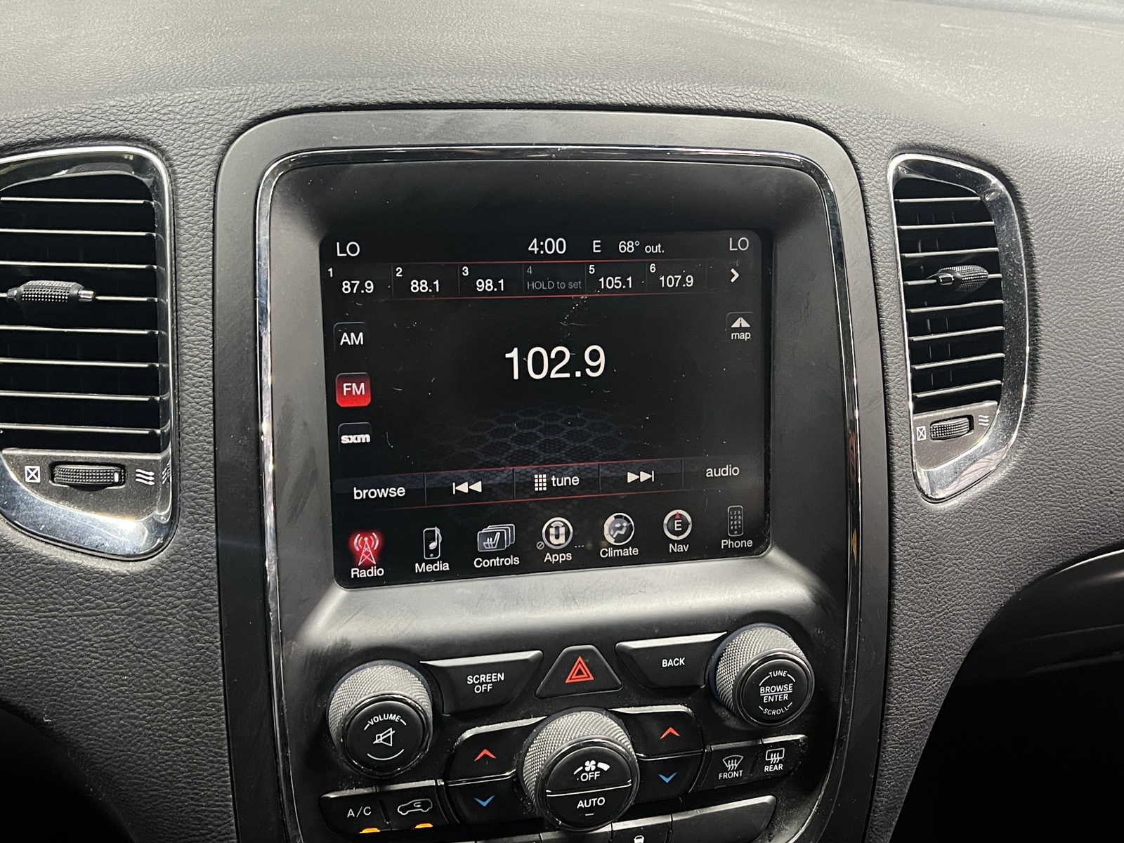 Thumbnail: 2015 Dodge Durango - 3