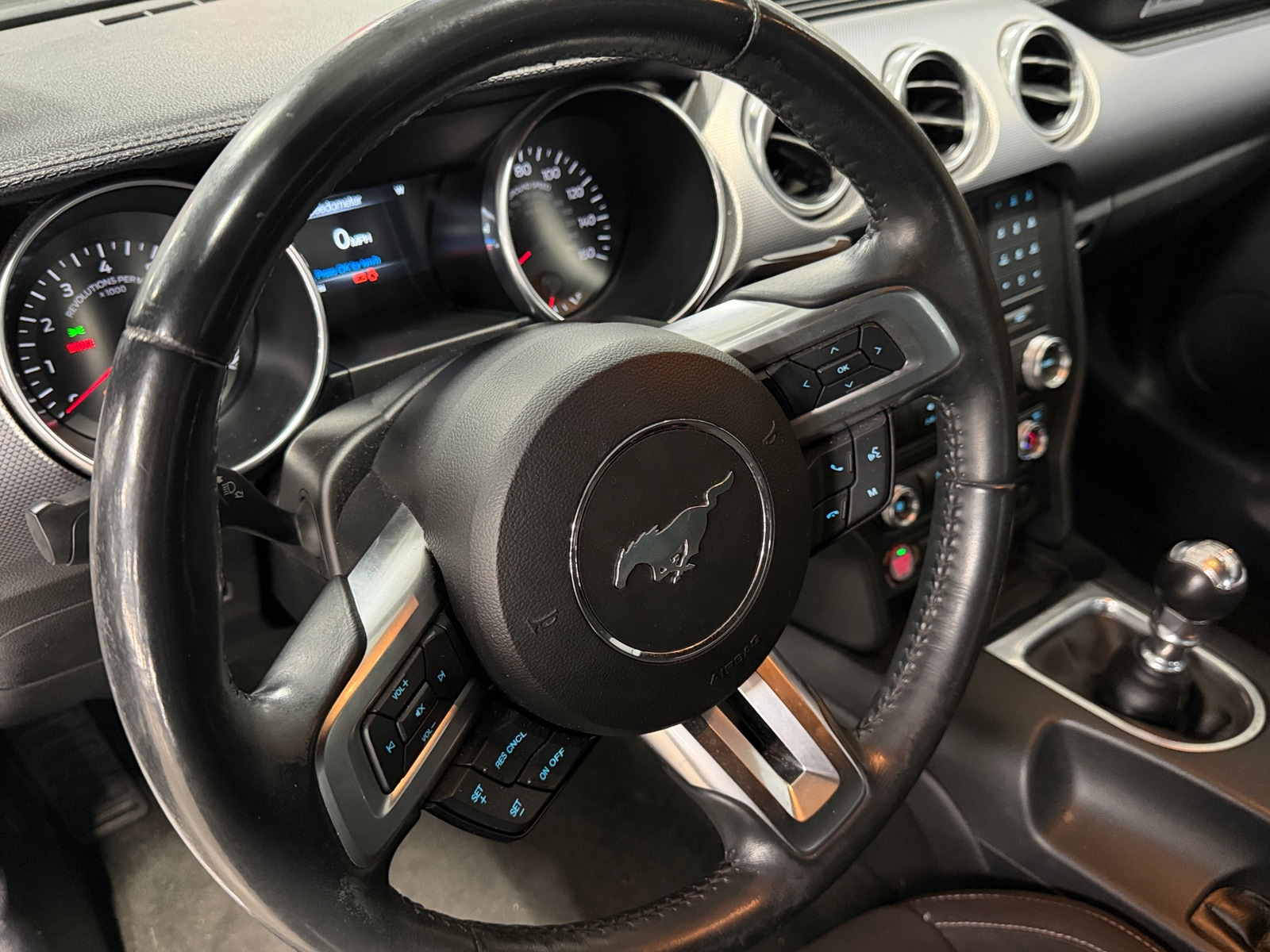 Thumbnail: 2018 Ford Mustang - 5