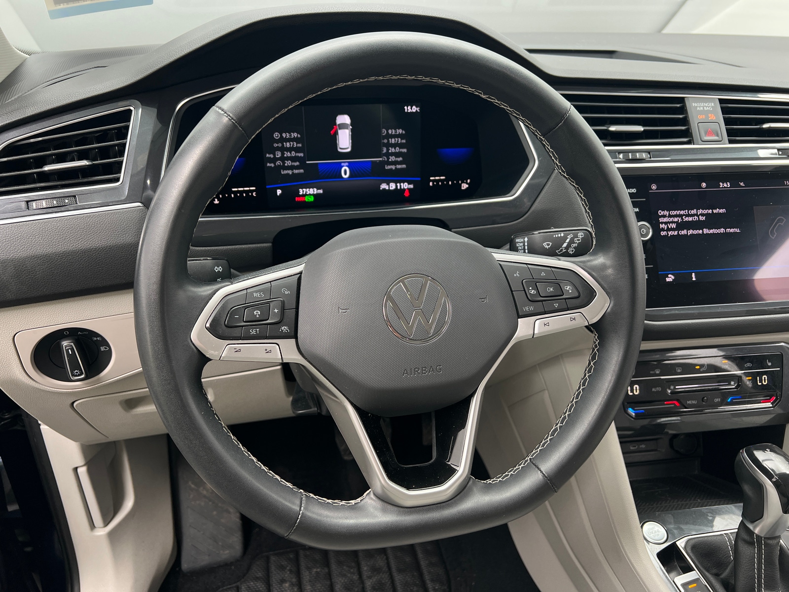 Thumbnail: 2022 Volkswagen Tiguan - 4