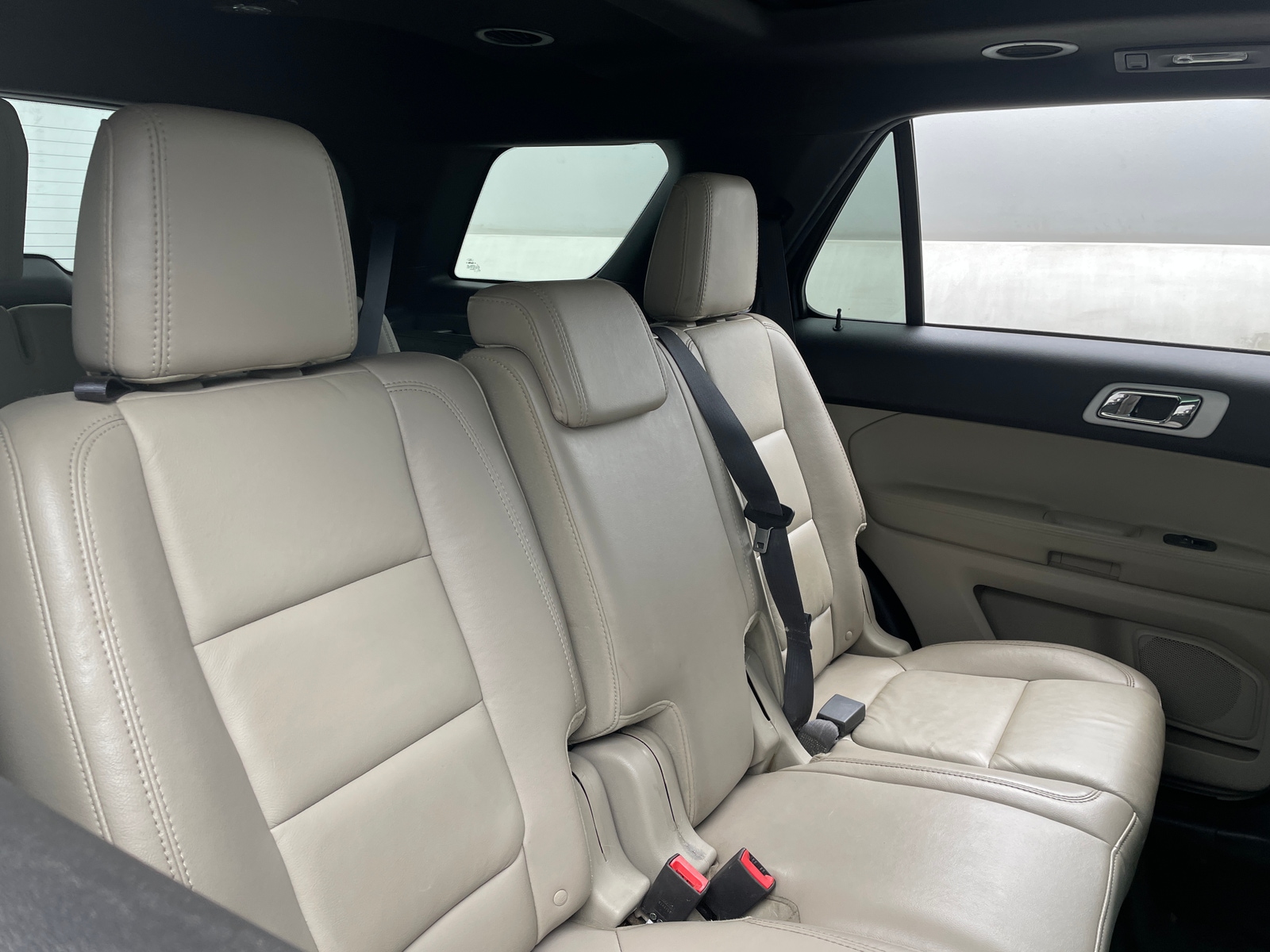 Thumbnail: 2015 Ford Explorer - 5