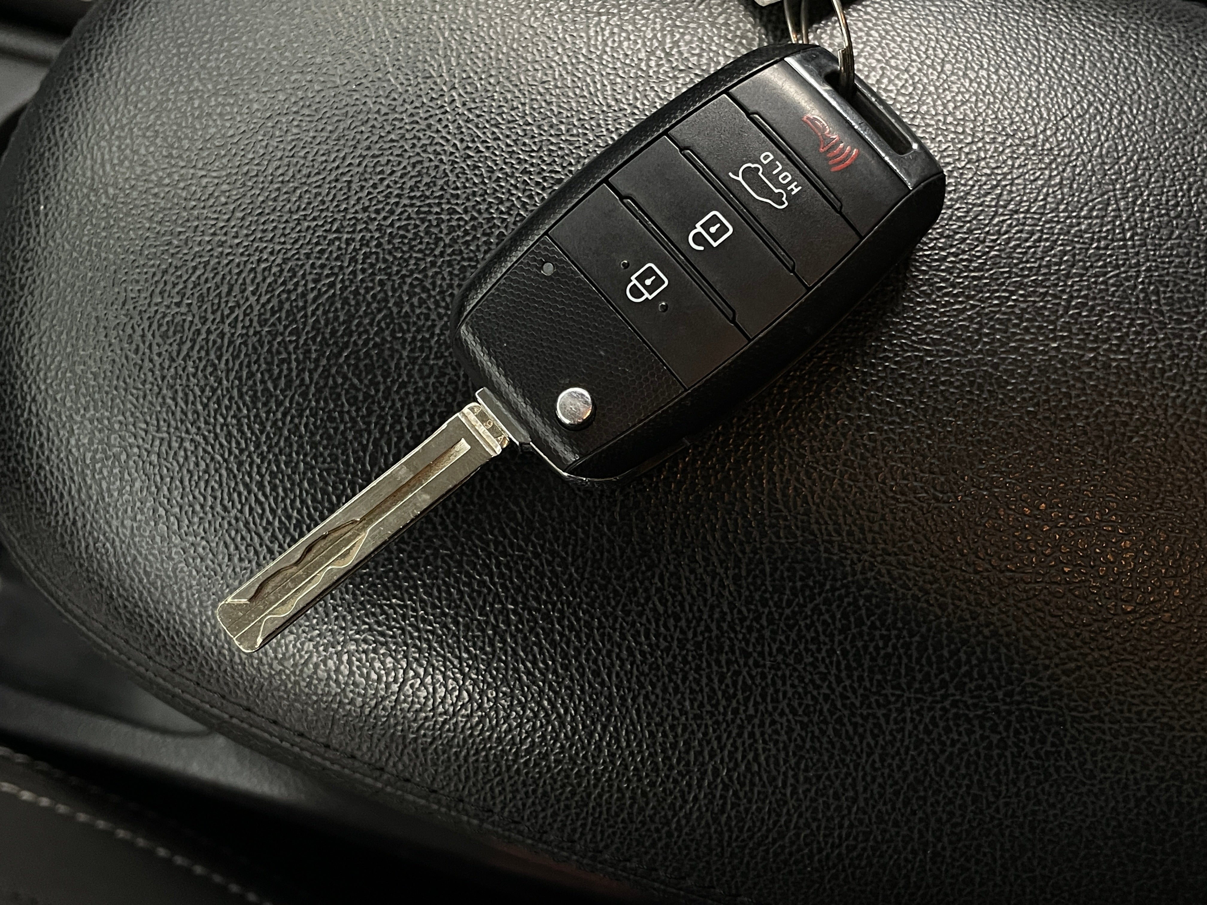 Used 2019 Kia Soul Base with VIN KNDJN2A20K7914440 for sale in Auburn, WA