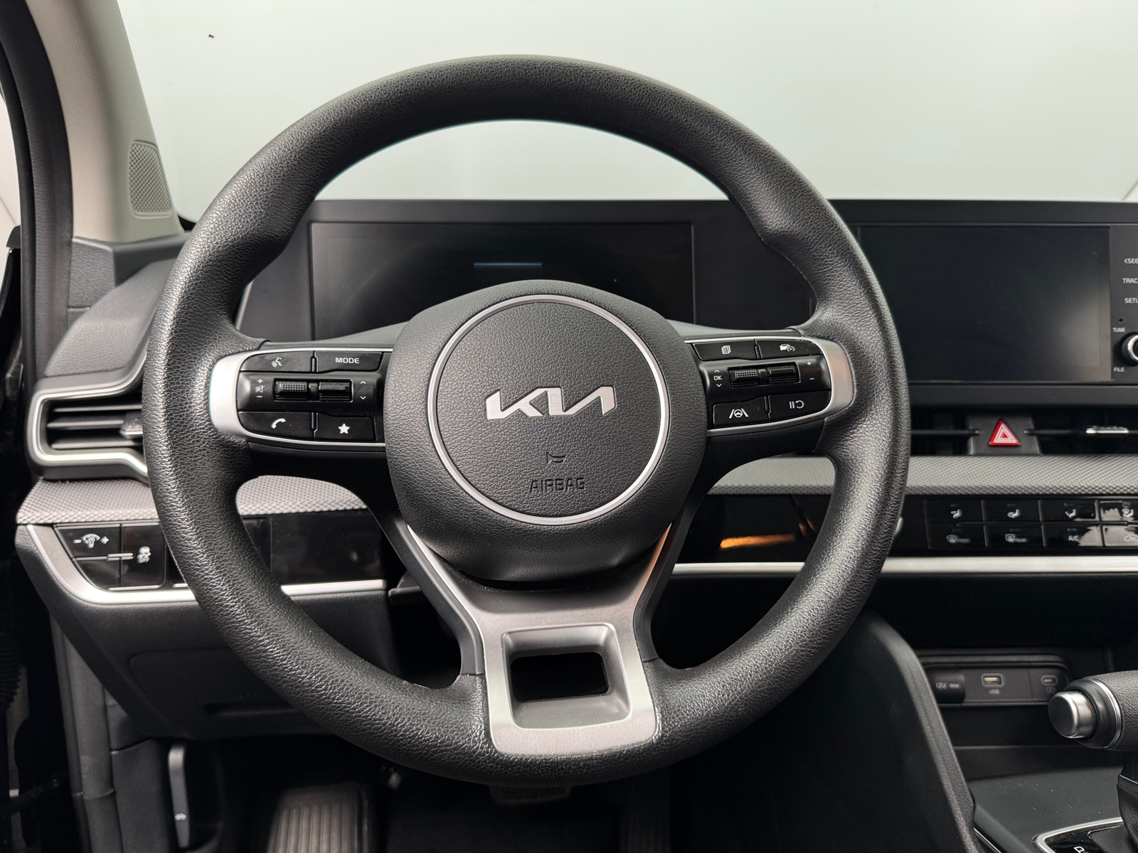Thumbnail: 2025 Kia Sportage - 5