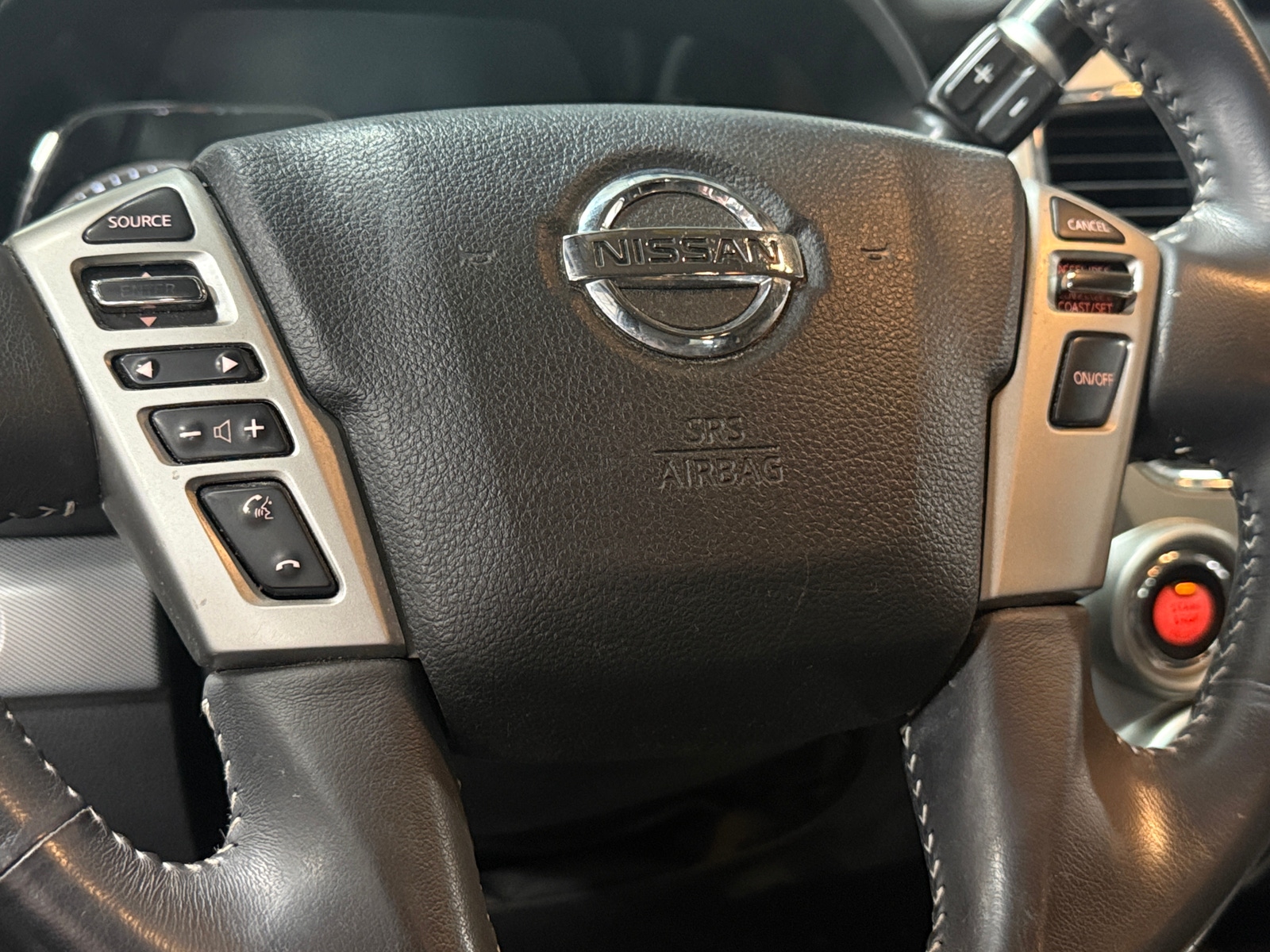 Thumbnail: 2017 Nissan Titan - 5