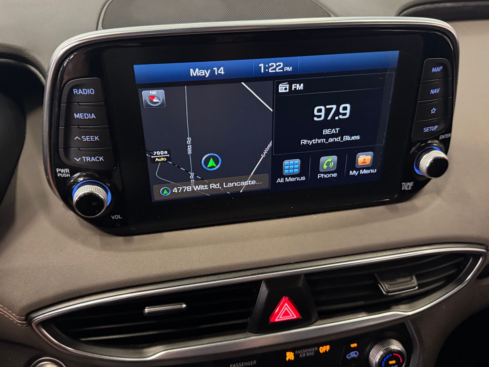 Thumbnail: 2019 Hyundai Santa Fe - 3