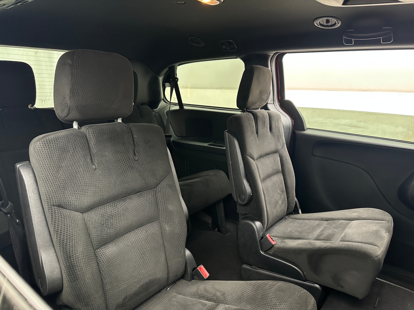 Thumbnail: 2017 Dodge Grand Caravan - 6