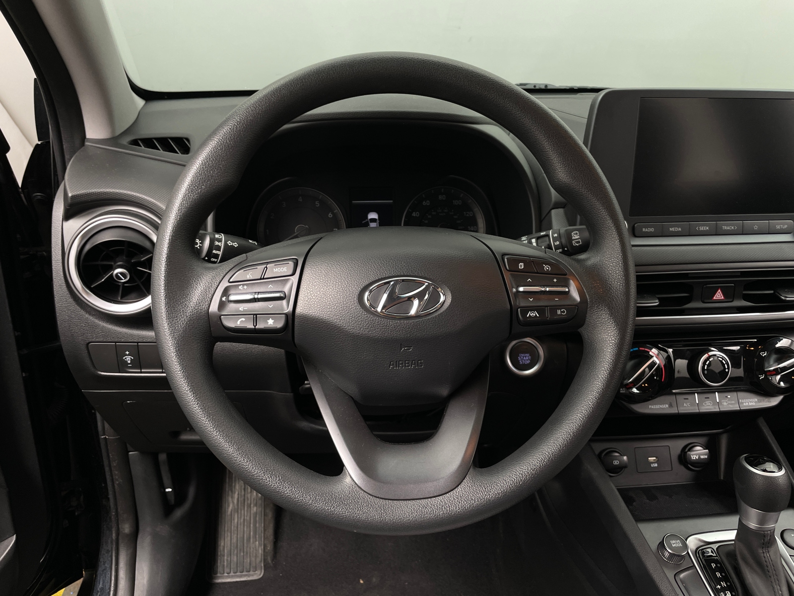 Thumbnail: 2023 Hyundai Kona - 5