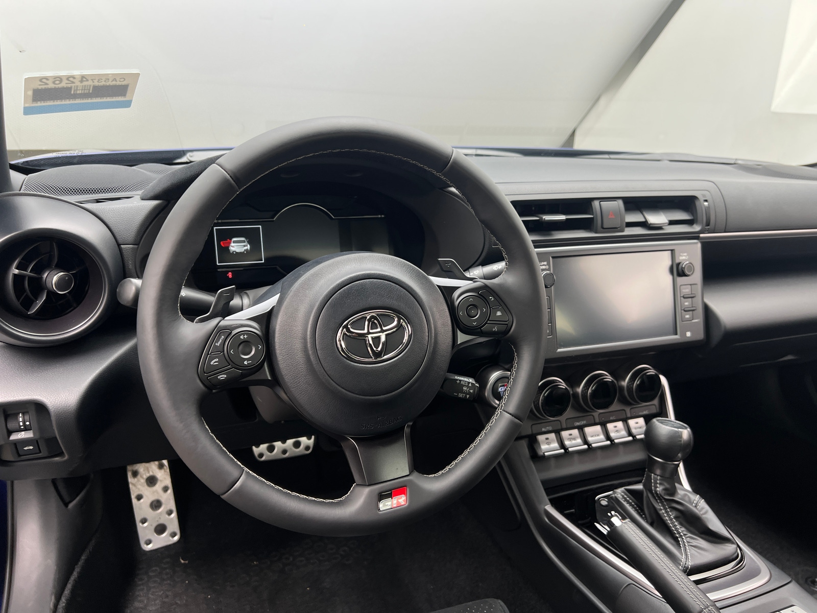 Thumbnail: 2025 Toyota GR86 - 4