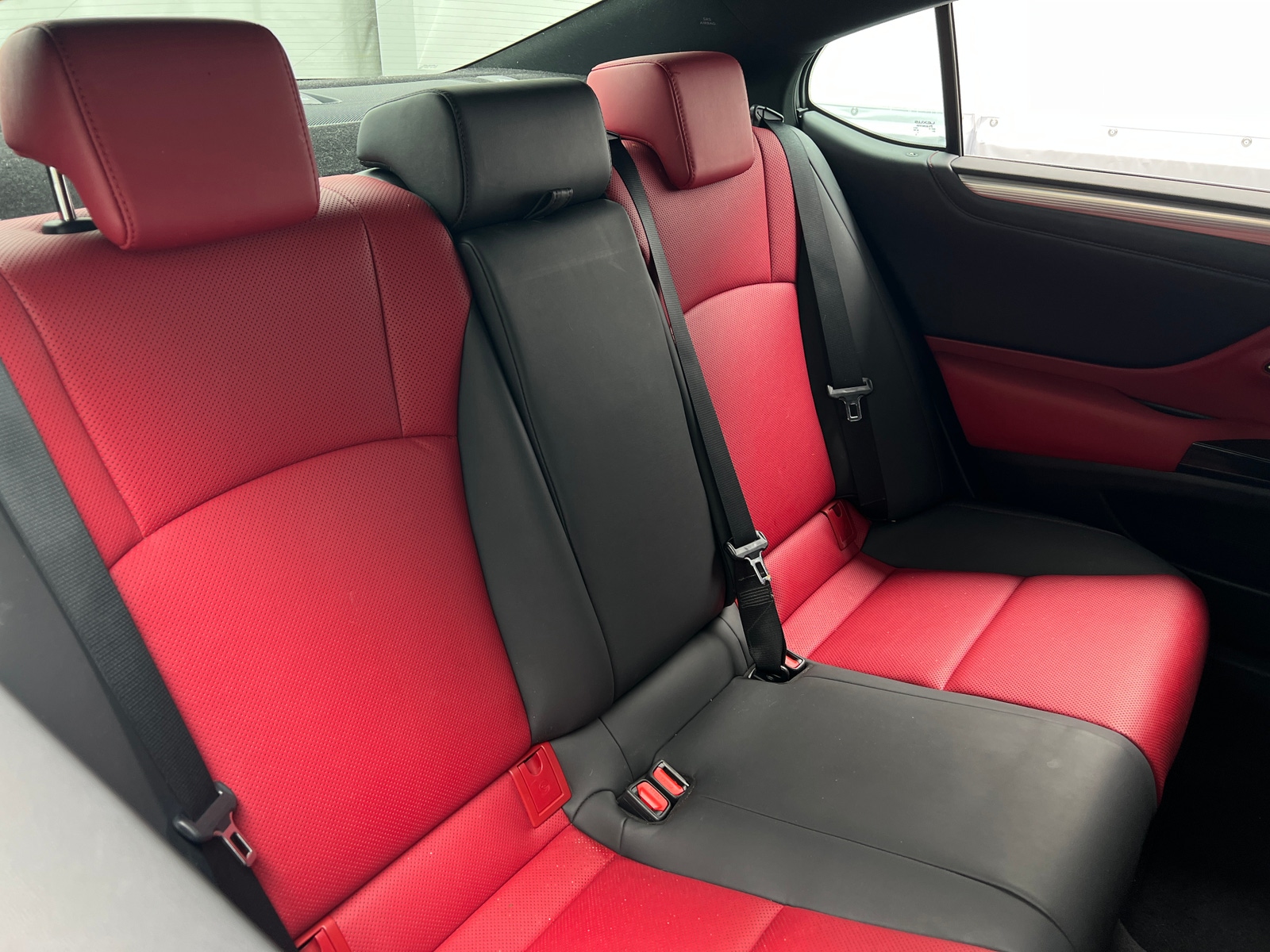 Thumbnail: 2022 Lexus ES - 5
