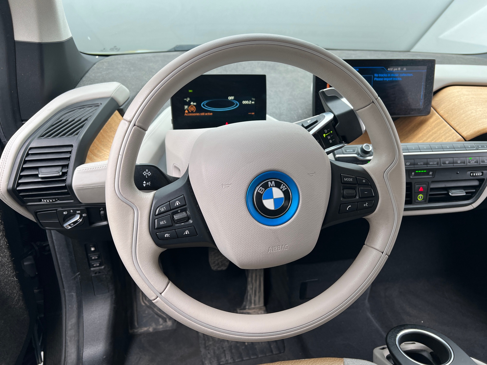 Thumbnail: 2016 BMW i3 - 4