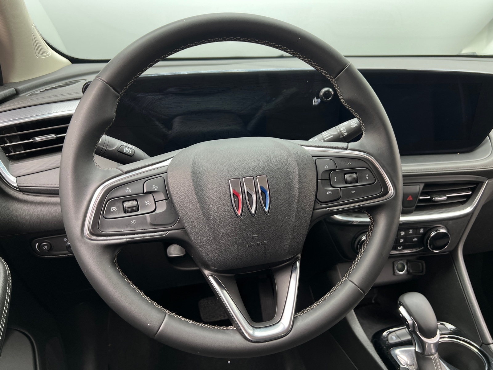 Thumbnail: 2025 Buick Encore GX - 4