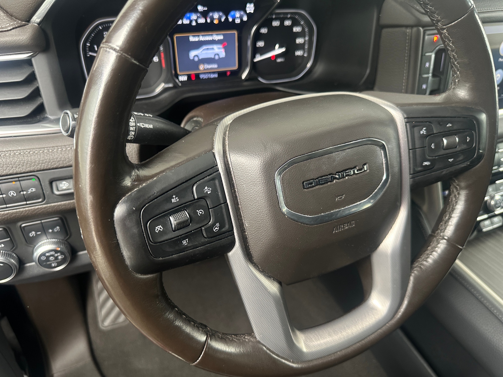 Thumbnail: 2021 GMC Yukon - 4