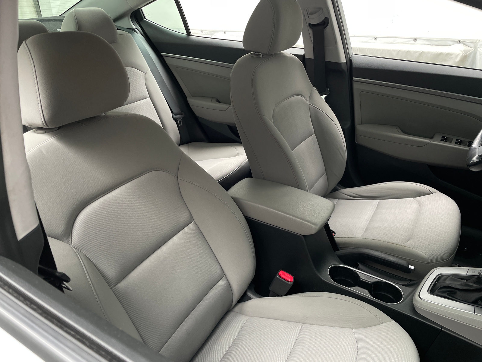 Thumbnail: 2018 Hyundai Elantra - 2