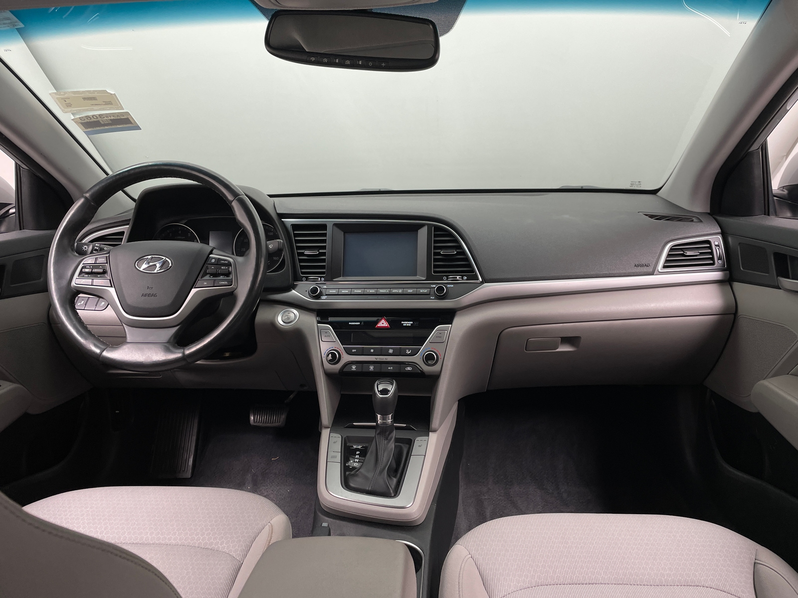 Thumbnail: 2018 Hyundai Elantra - 3