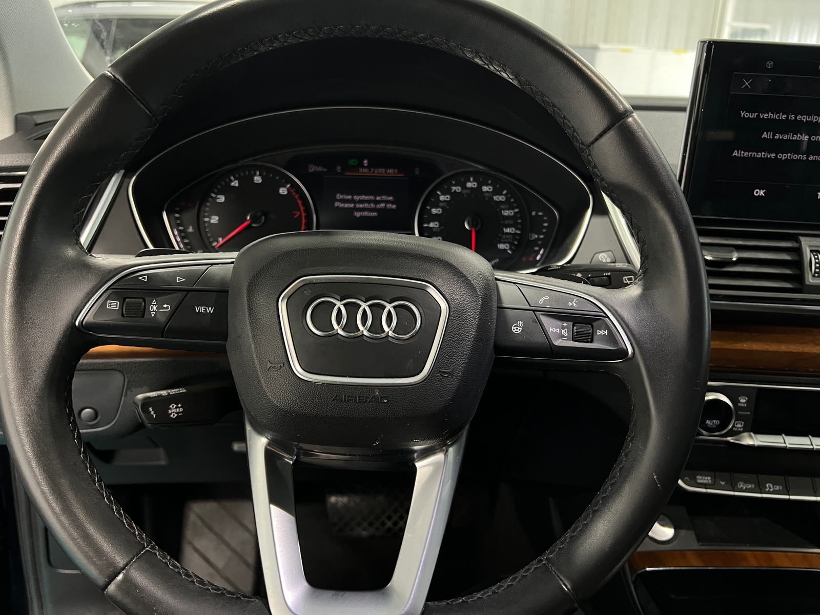 Thumbnail: 2021 Audi Q5 - 4