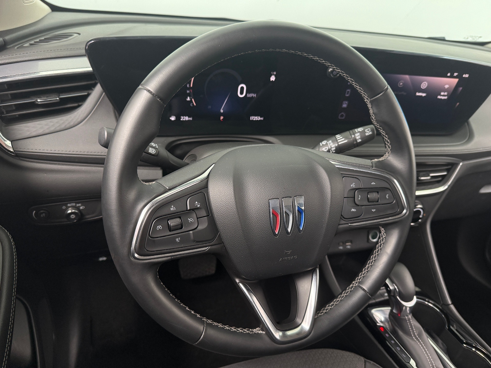 Thumbnail: 2025 Buick Encore GX - 4