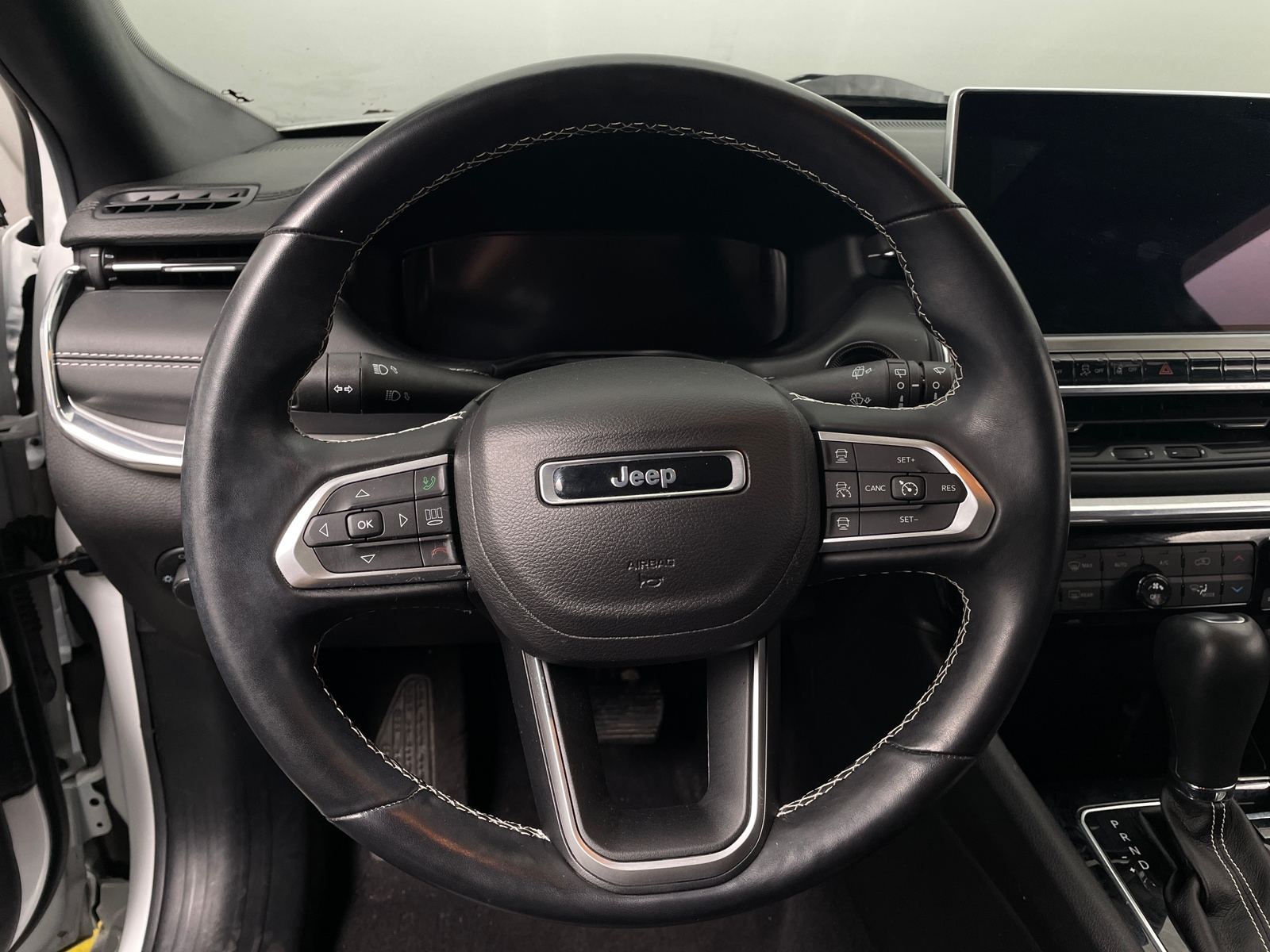 Thumbnail: 2022 Jeep Compass - 4