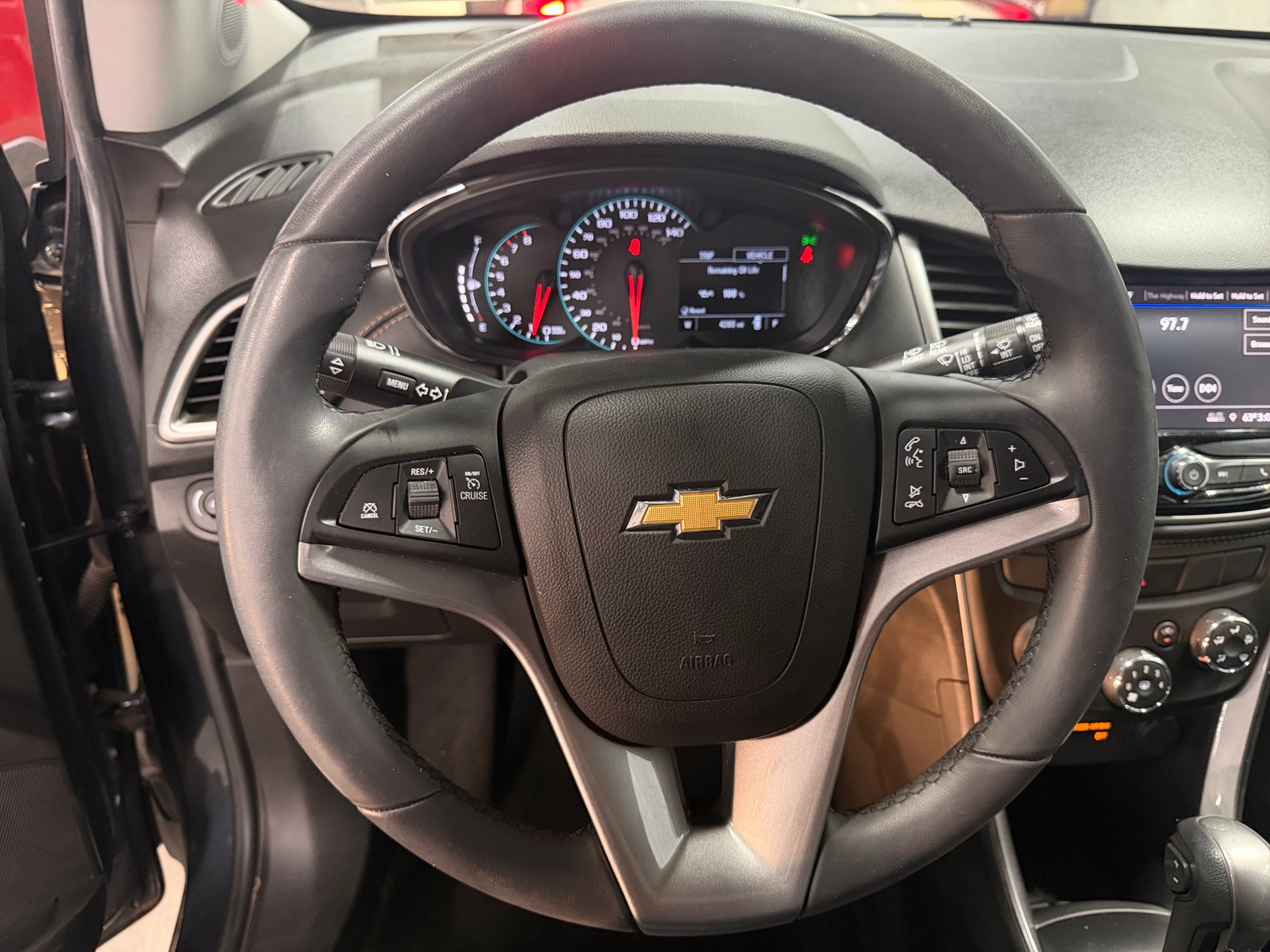 Thumbnail: 2021 Chevrolet Trax - 5