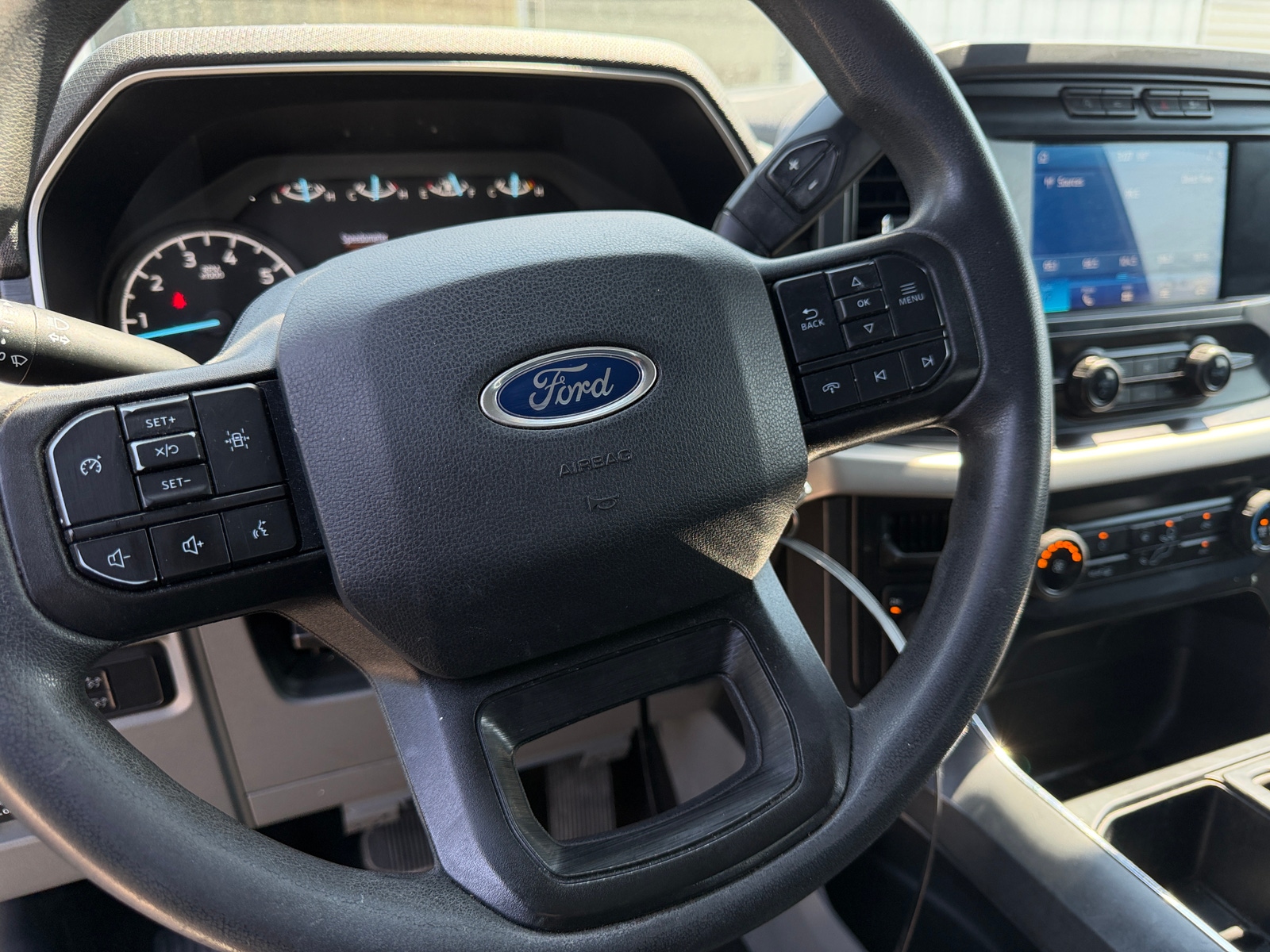 Thumbnail: 2021 Ford Econoline - 5