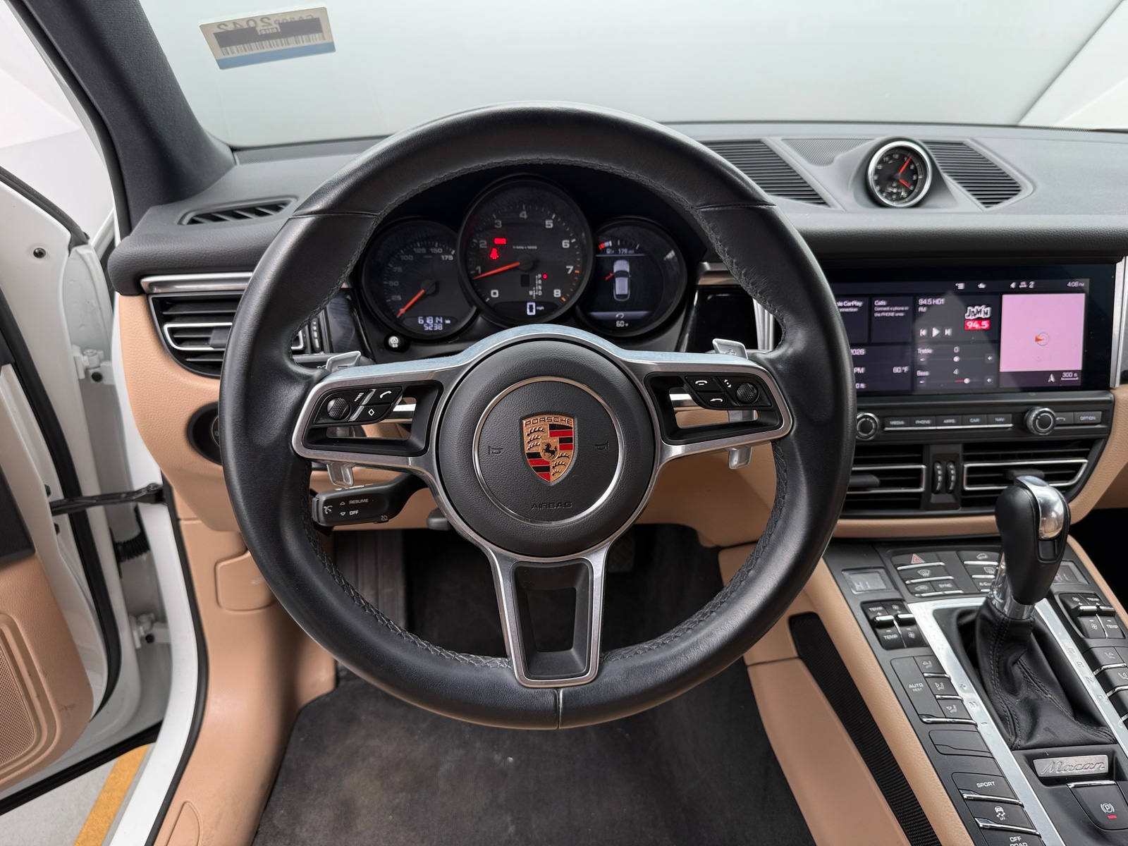 Thumbnail: 2020 Porsche Macan - 4
