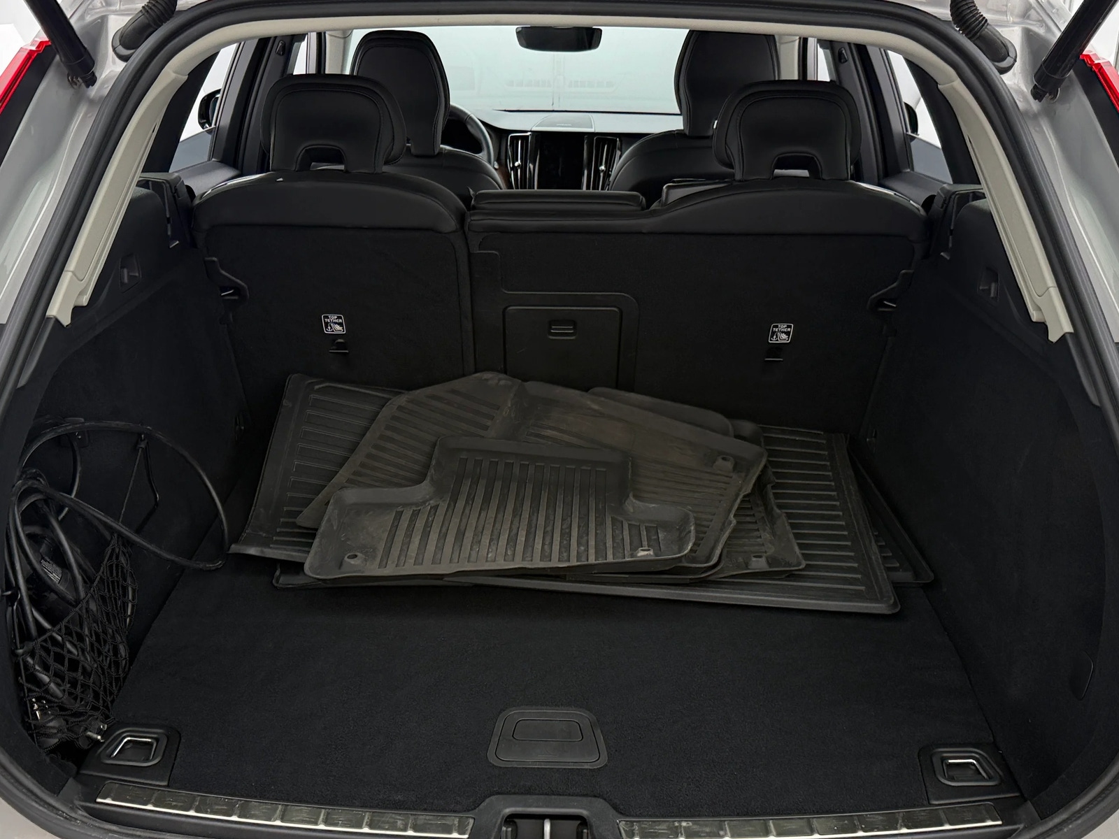 Thumbnail: 2024 Volvo XC60 - 6