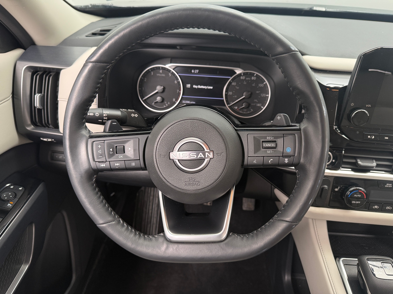 Thumbnail: 2023 Nissan Pathfinder - 4