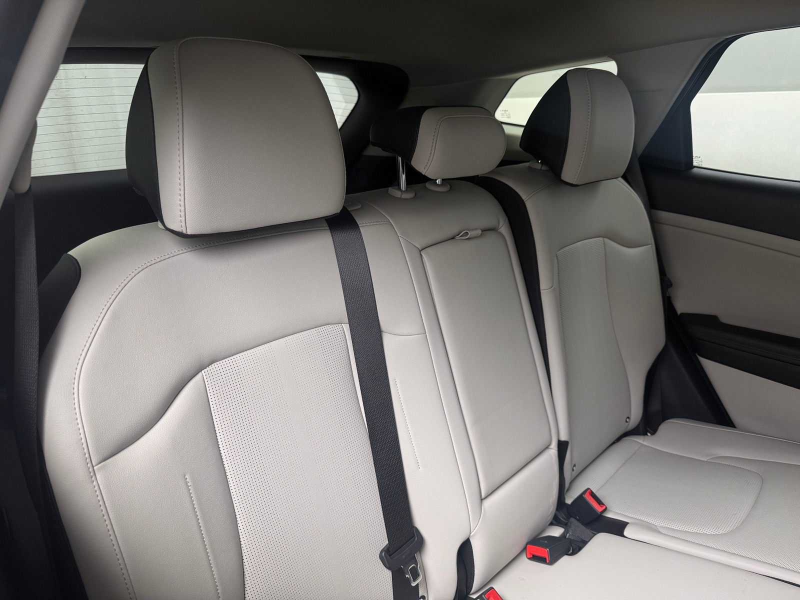 Thumbnail: 2026 Kia Sportage - 5