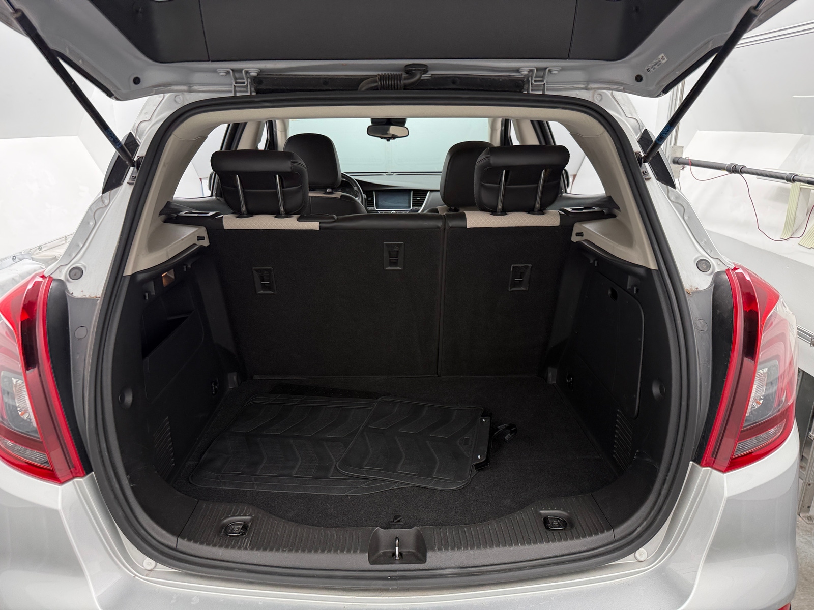 Thumbnail: 2019 Buick Encore - 7