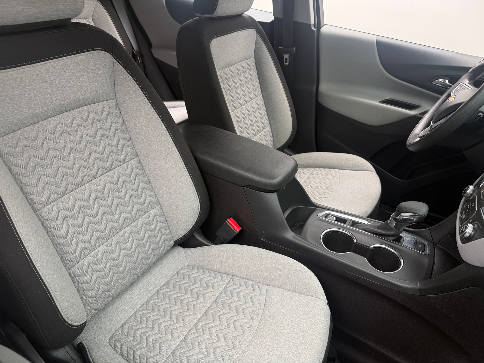 Thumbnail: 2024 Chevrolet Equinox - 2