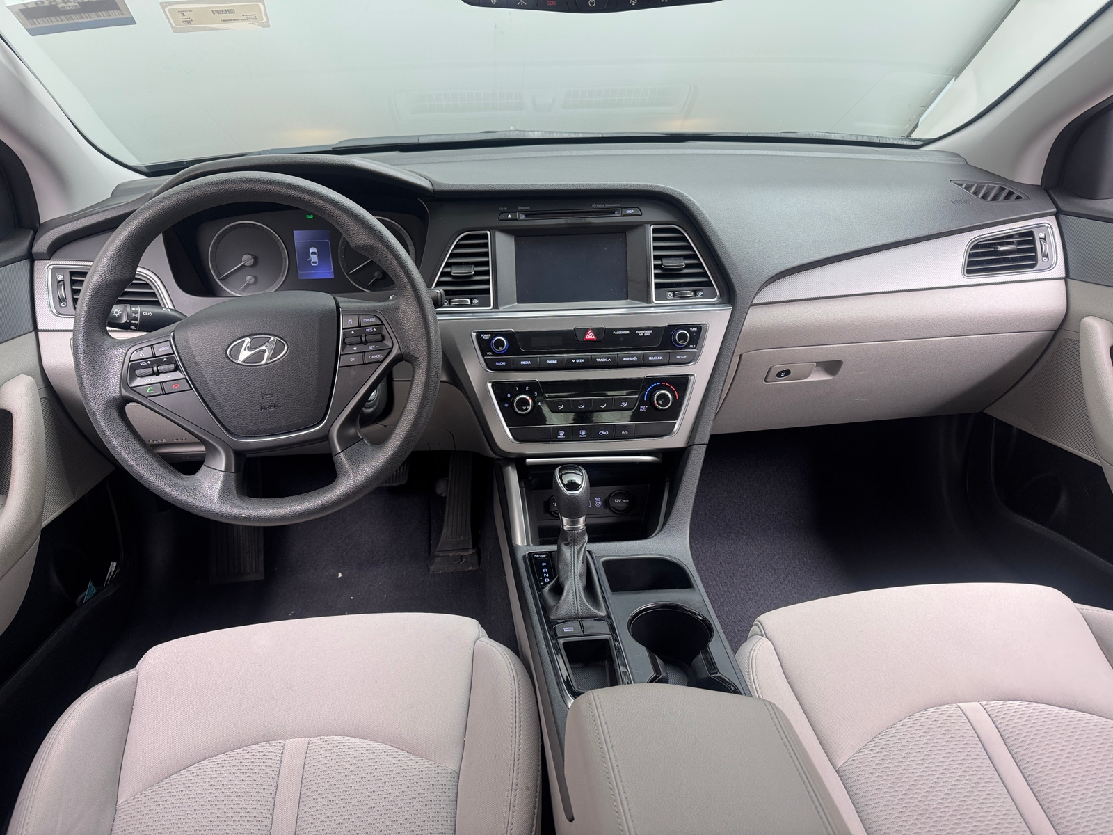 Thumbnail: 2017 Hyundai Sonata - 3