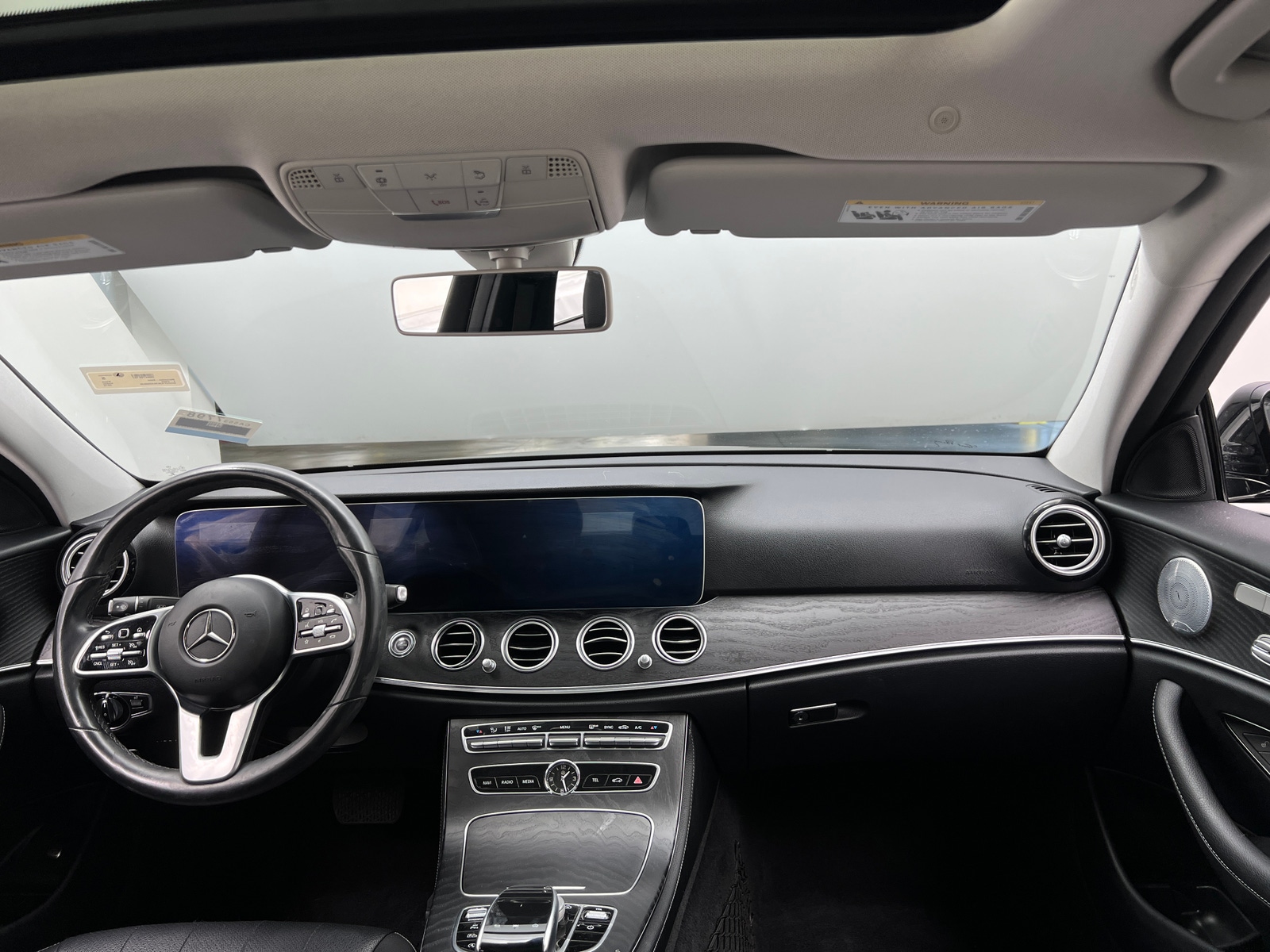 Thumbnail: 2019 Mercedes-Benz E-Class - 2