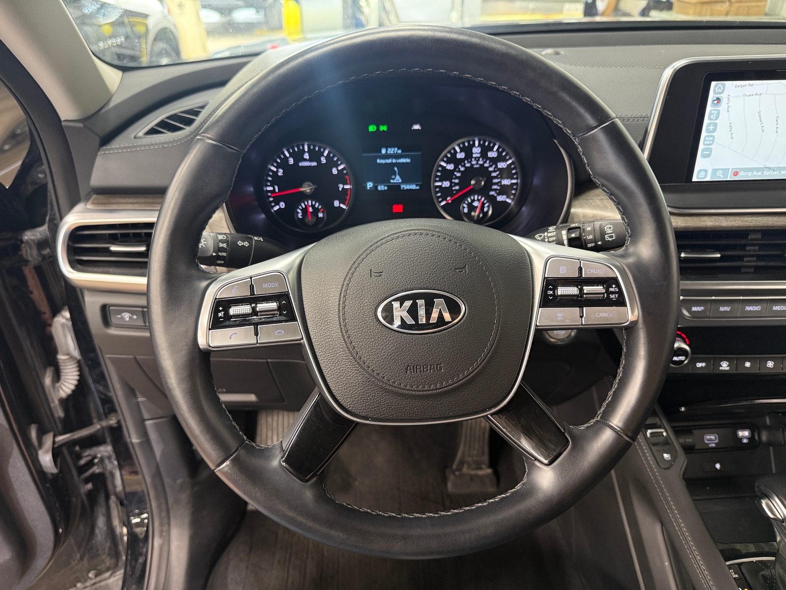 Thumbnail: 2021 Kia Telluride - 4