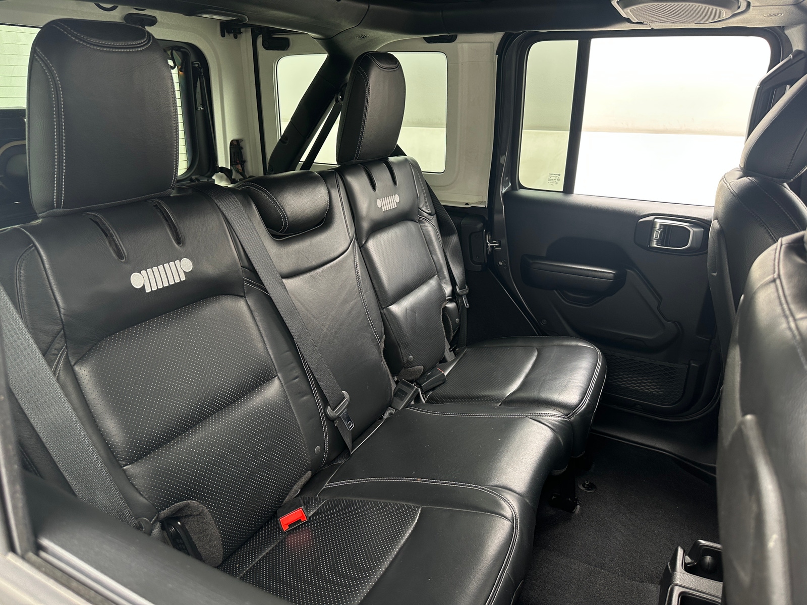 Thumbnail: 2018 Jeep Wrangler - 5