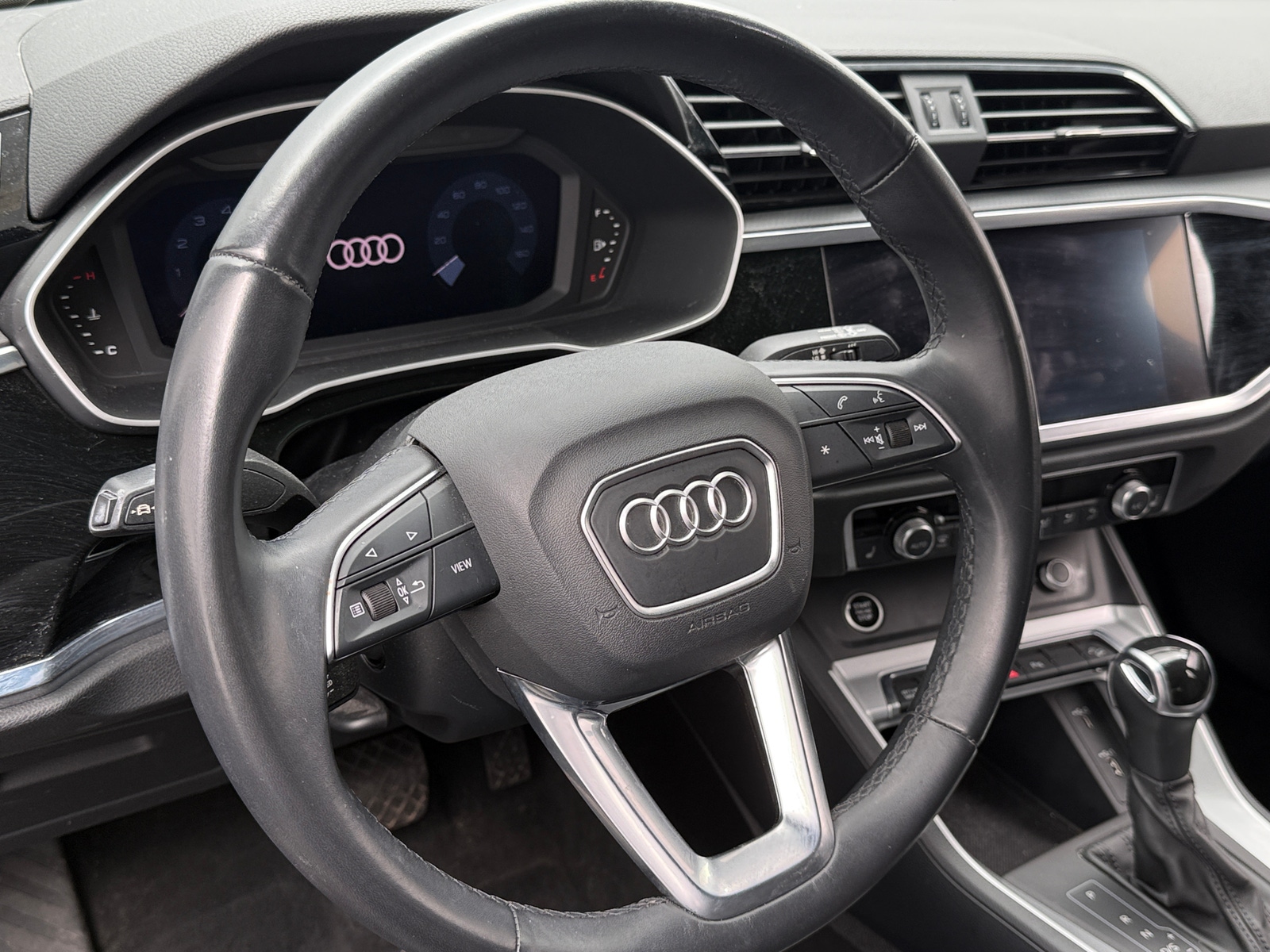 Thumbnail: 2021 Audi Q3 - 4